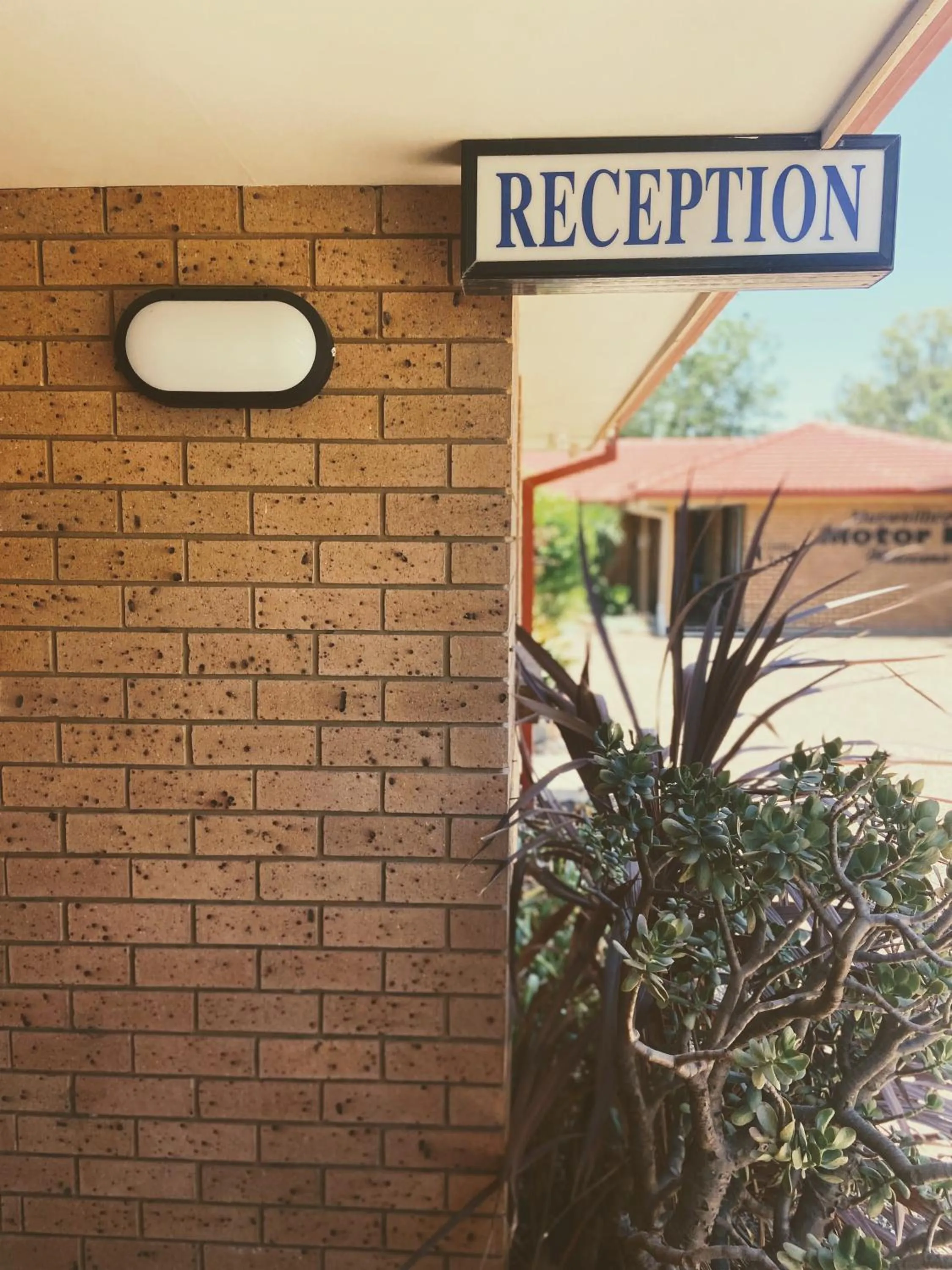 Property building in Muswellbrook Motor Inn