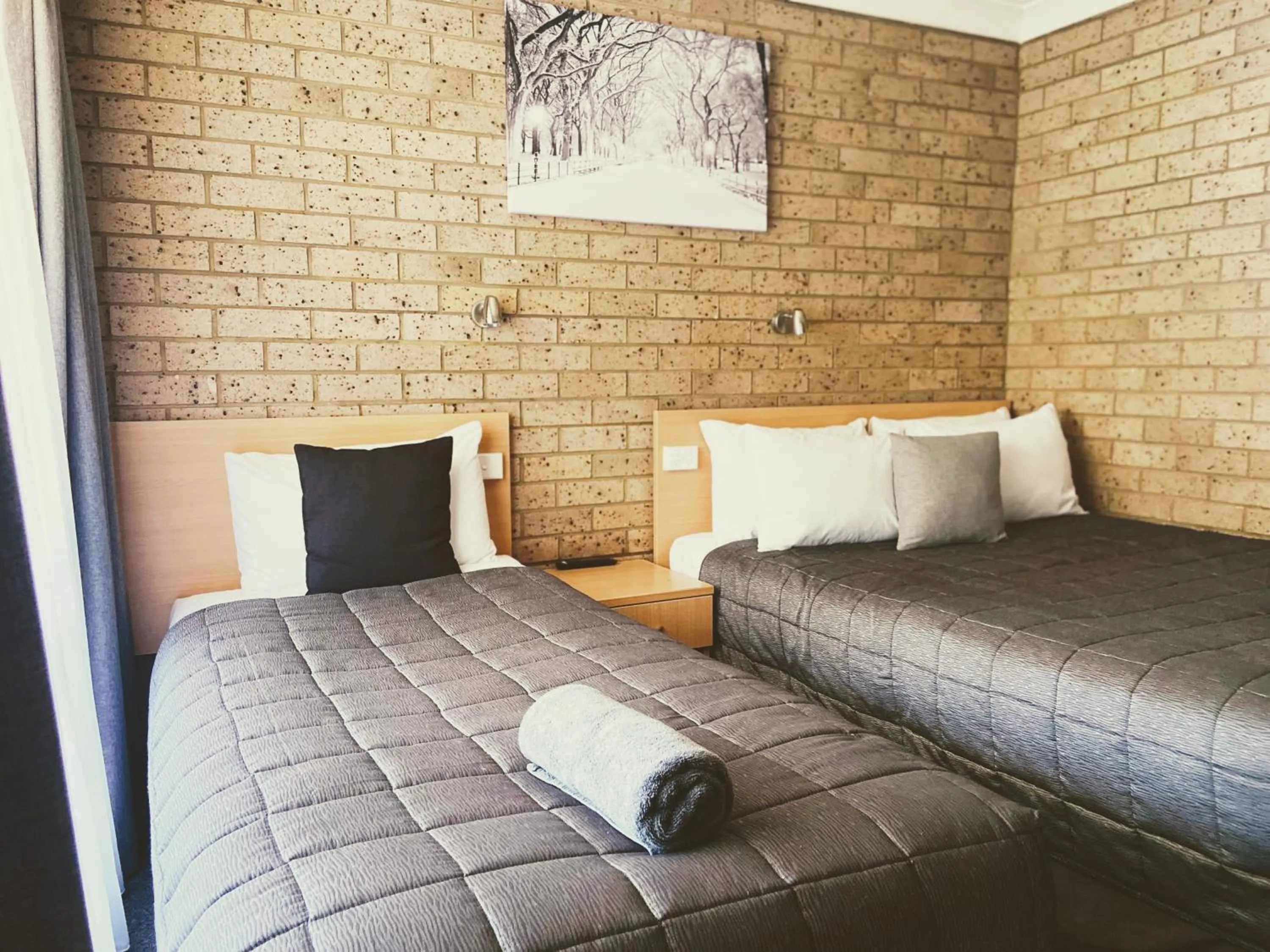 Bed in Muswellbrook Motor Inn