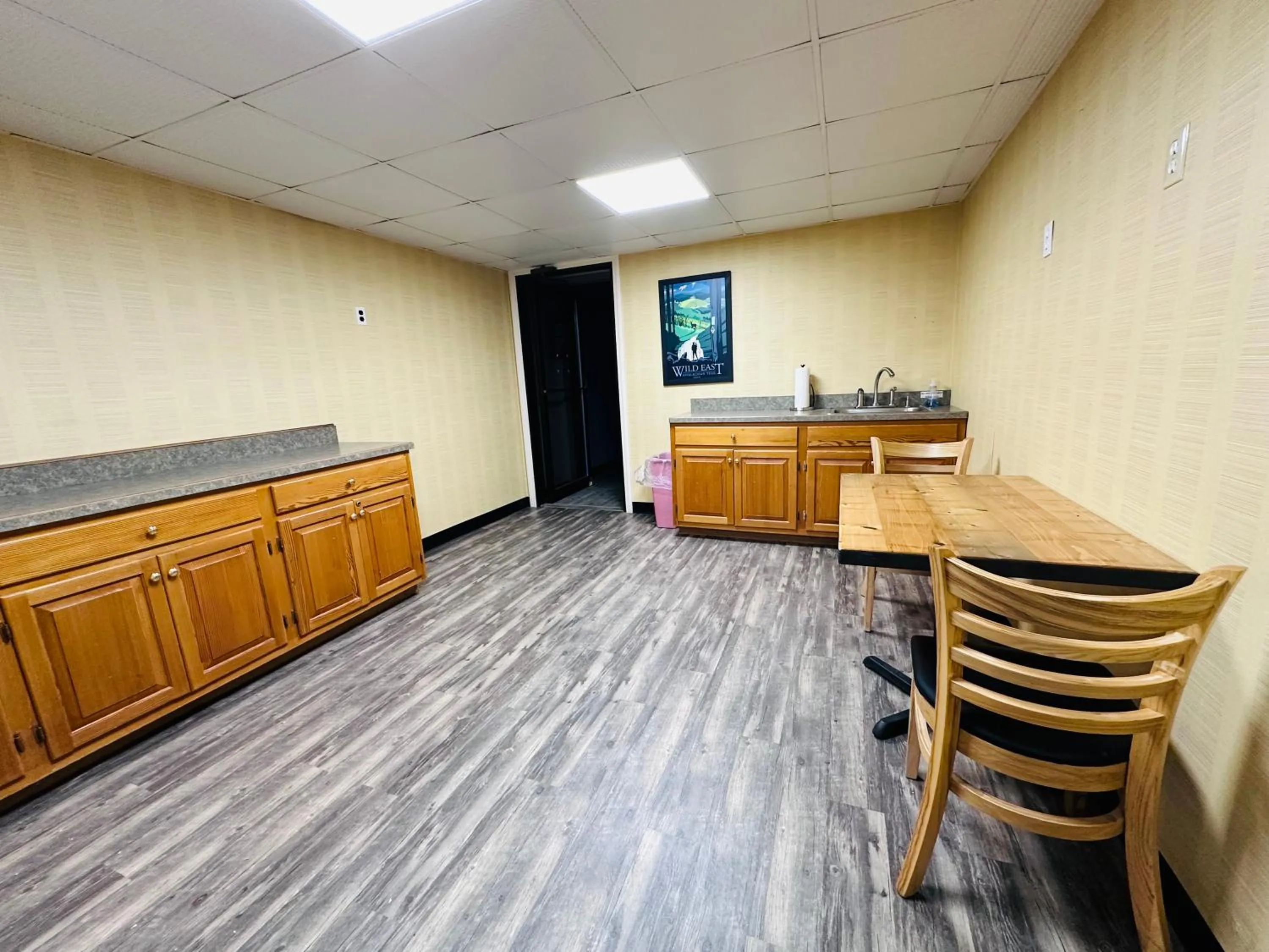 Restaurant/places to eat in Pamola Motor Lodge