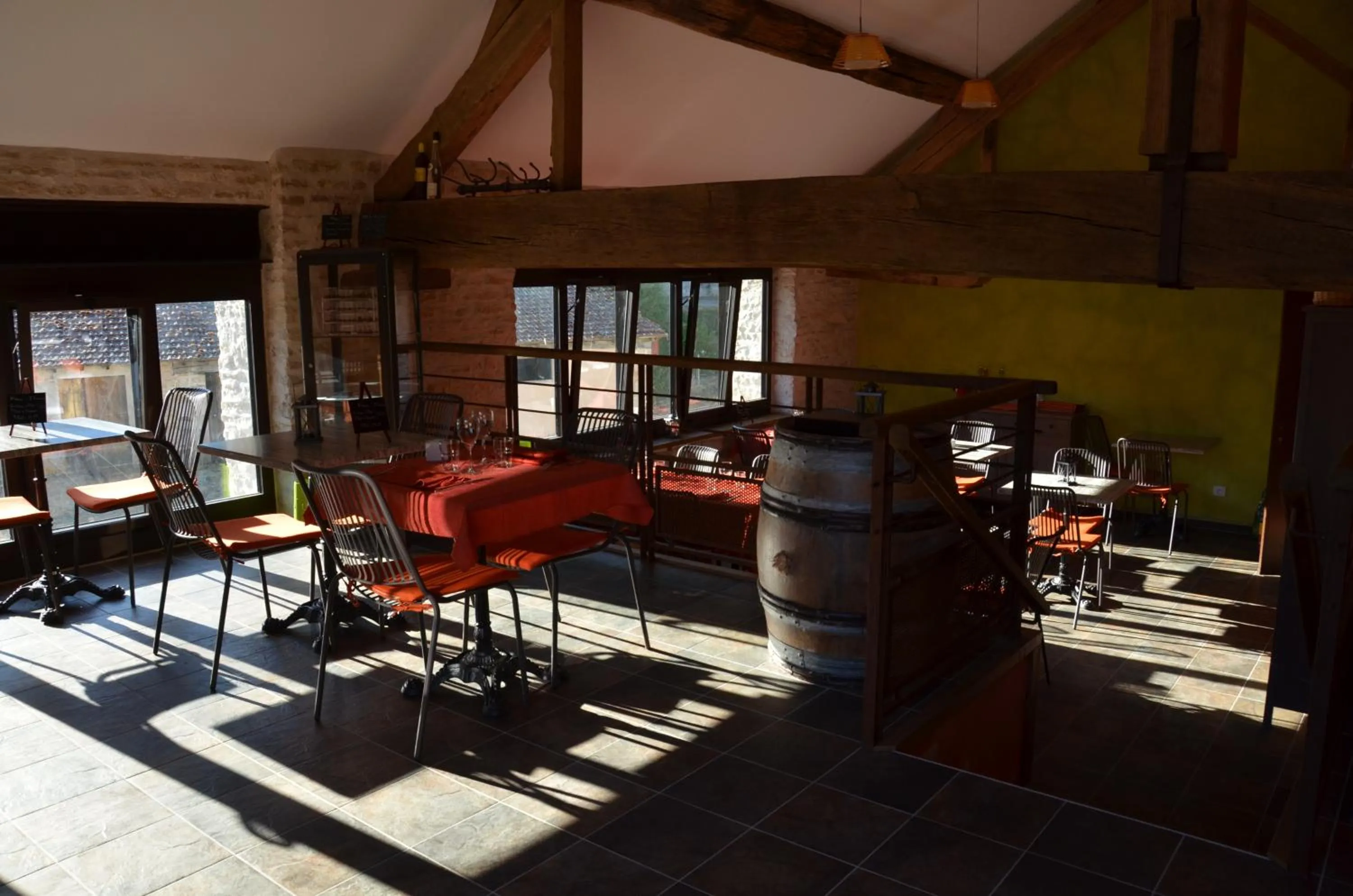 Restaurant/places to eat in Gentilhommière Eaux Bleues