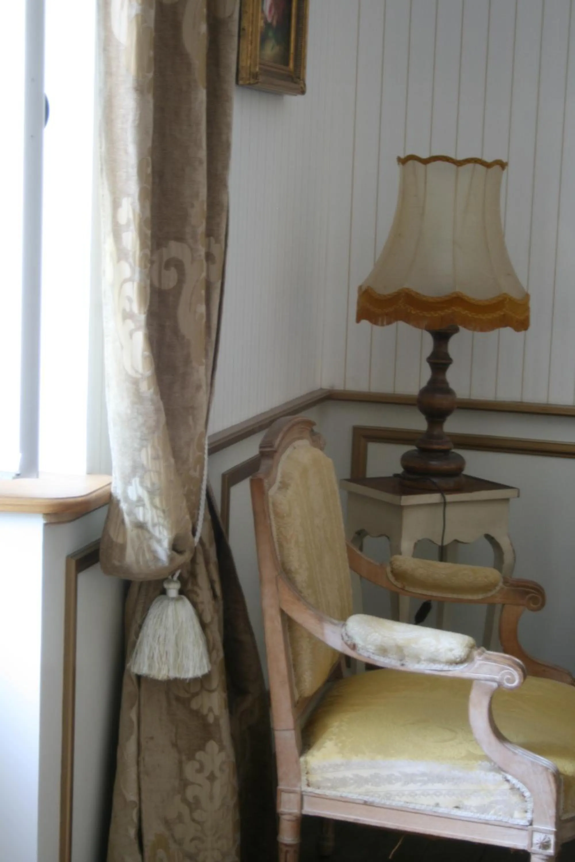 Decorative detail in Gentilhommière Eaux Bleues