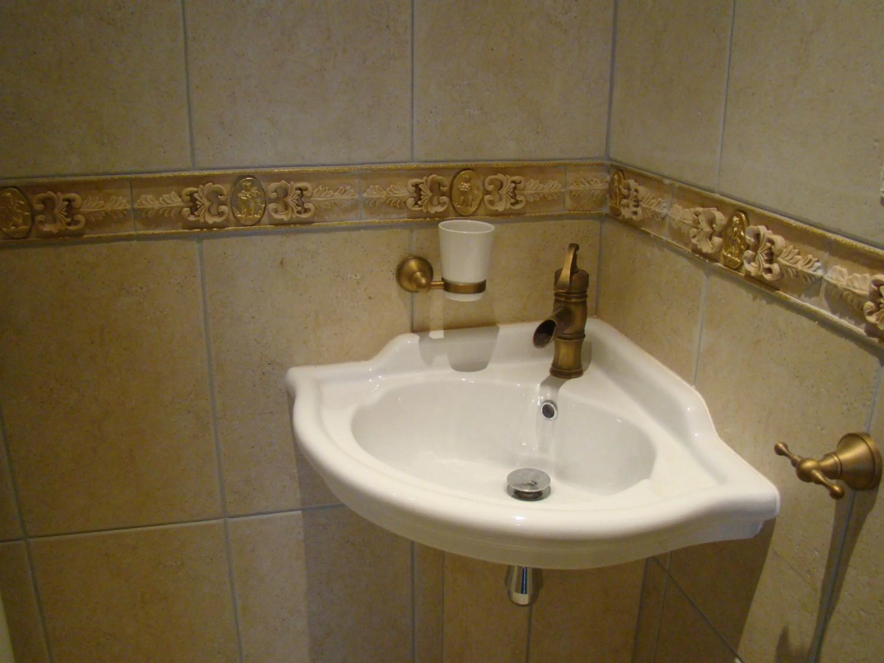 Bathroom in Gentilhommière Eaux Bleues