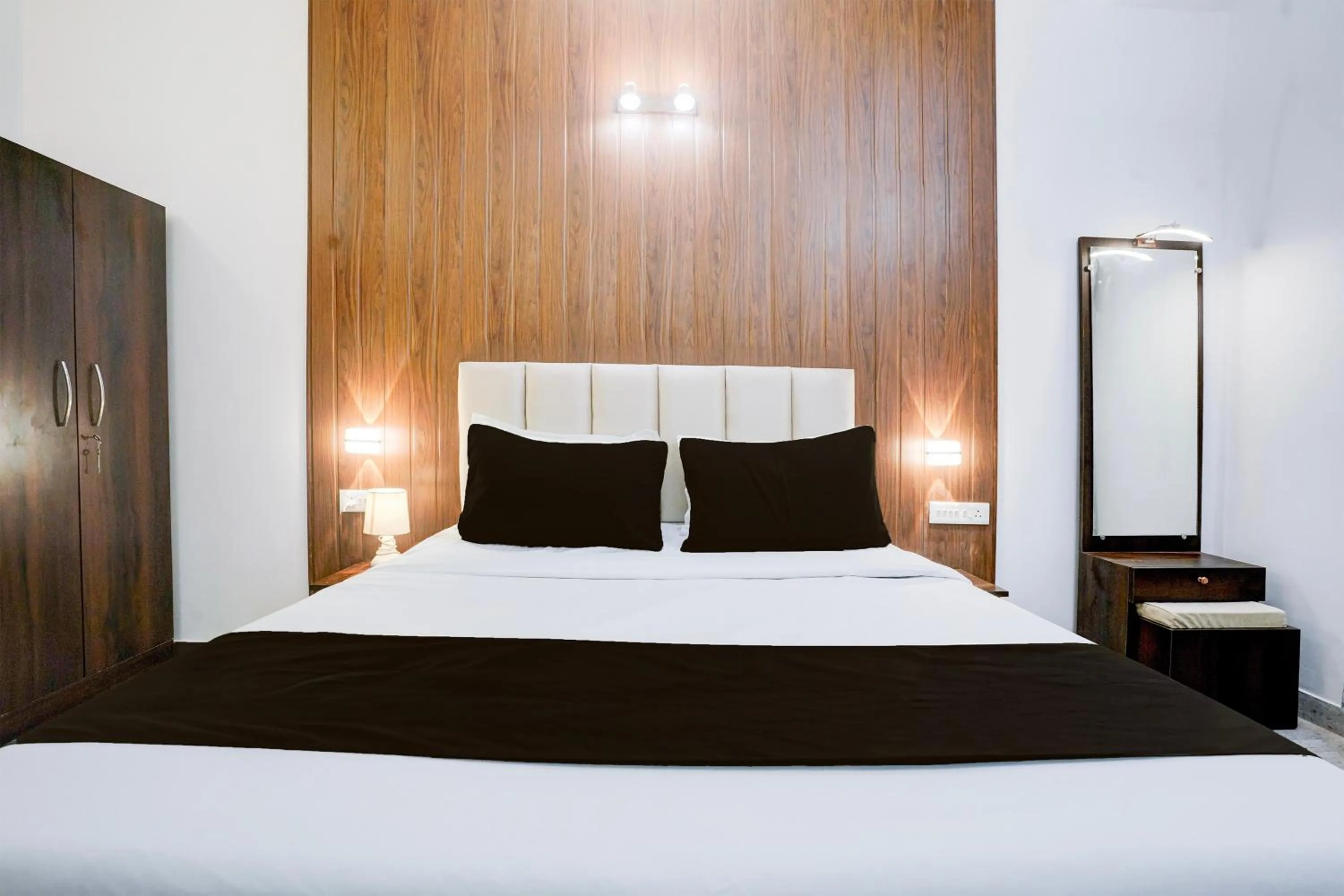 Bedroom, Bed in Naavinya by DanCenter - 1BHK apartment in Siolim