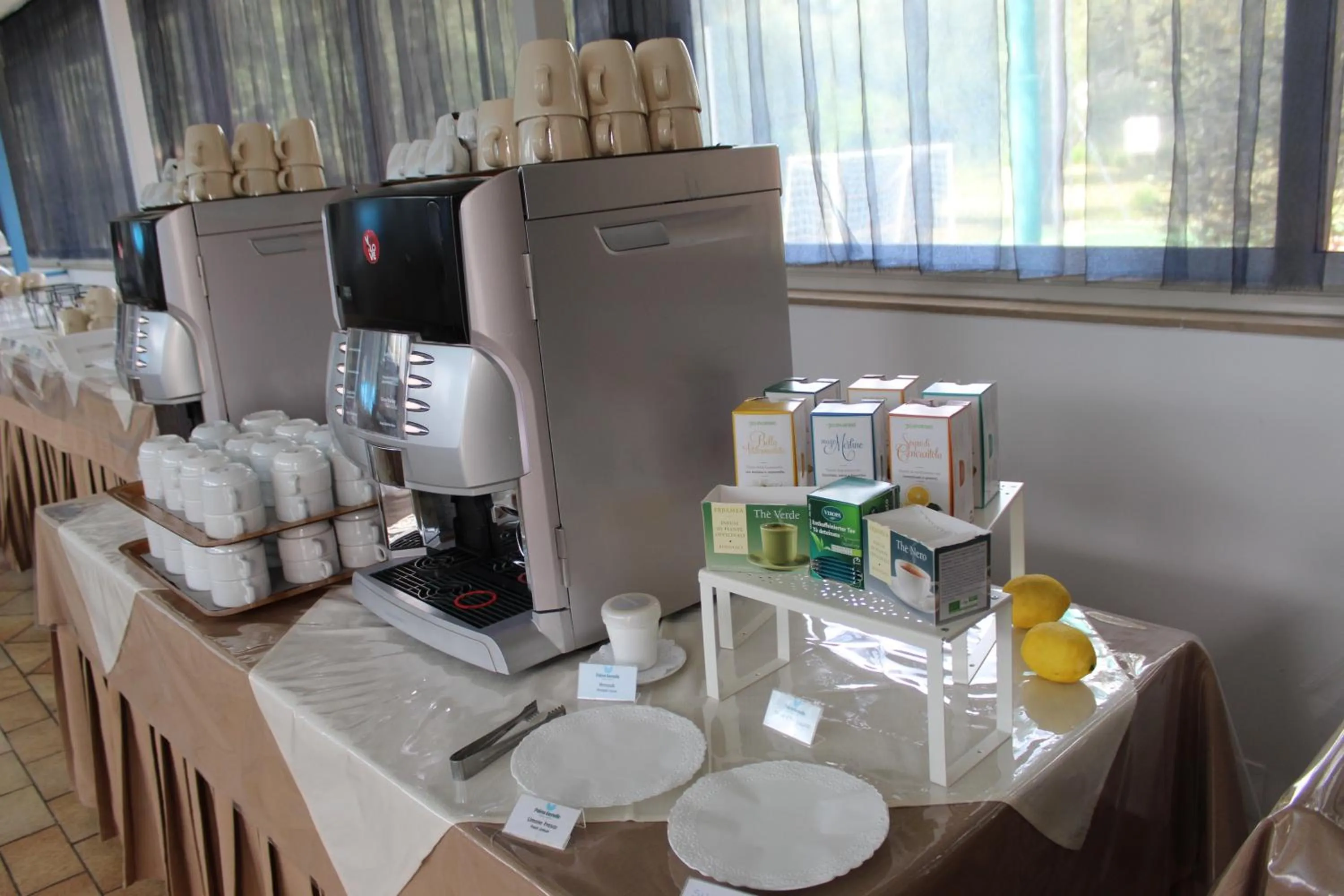 Coffee/tea facilities in Hotel Palme Gemelle