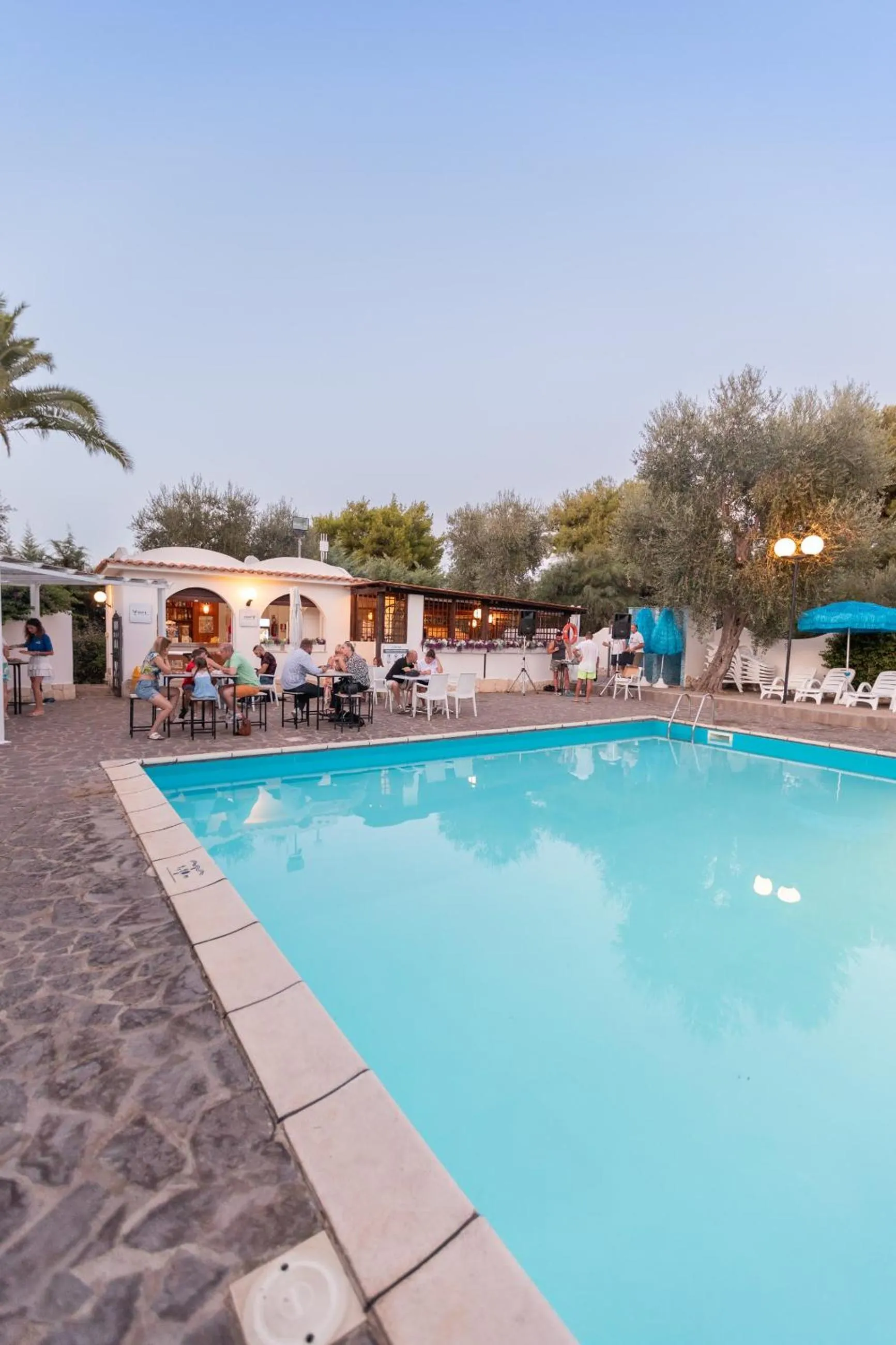 Summer in Hotel Palme Gemelle