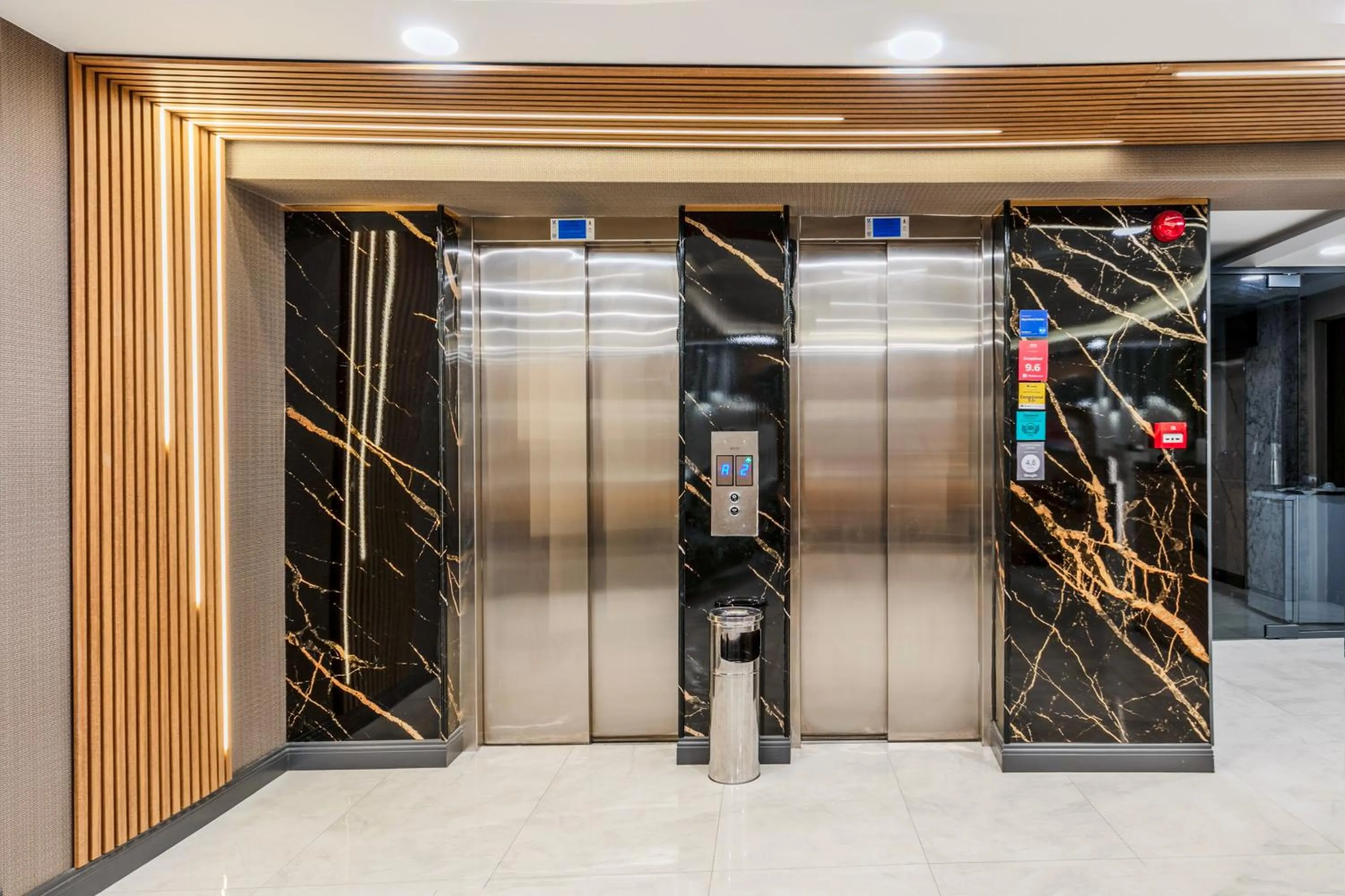 elevator in Roys Hotel & Suites