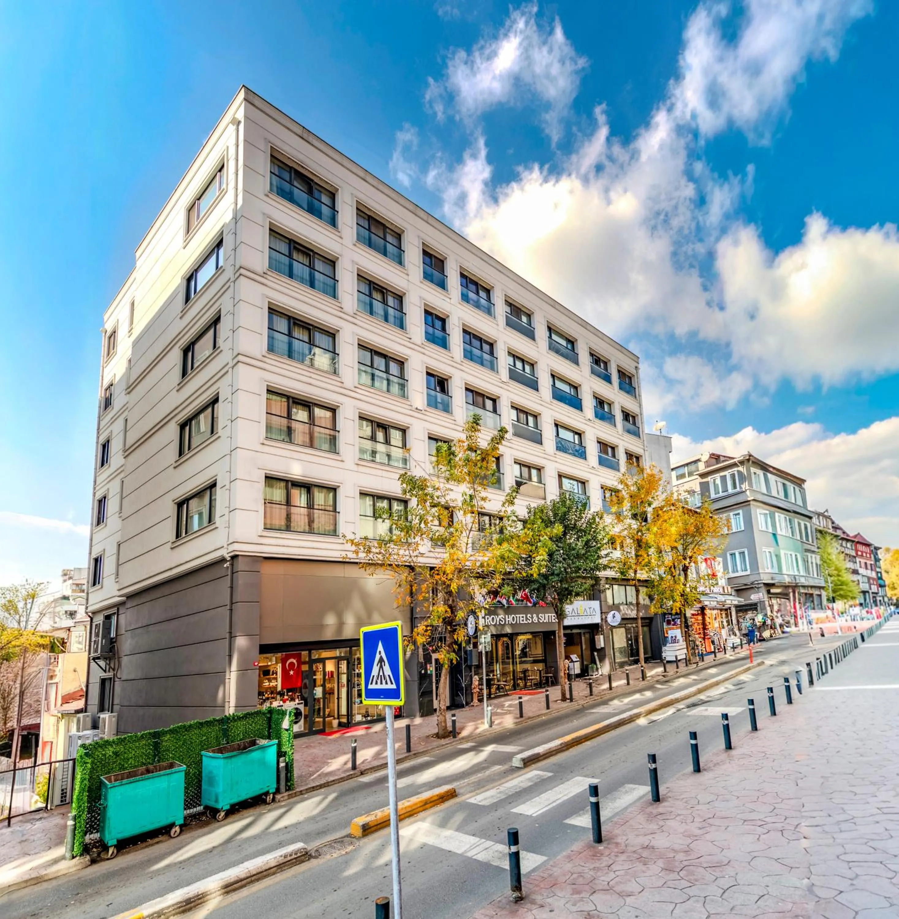 Property building in Roys Hotel & Suites