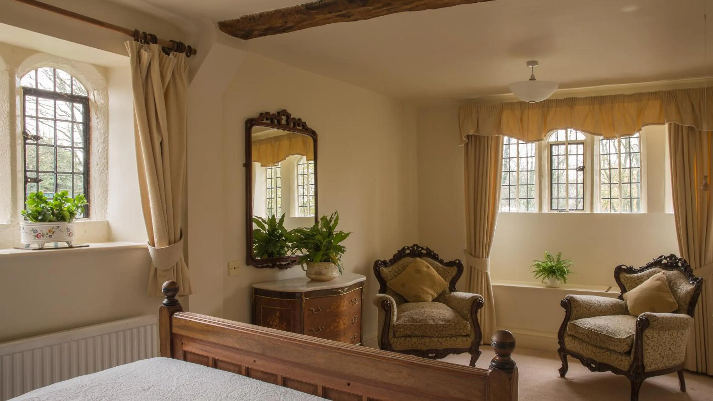 Photo of the whole room, Bed in Biggin Hall Country House Hotel