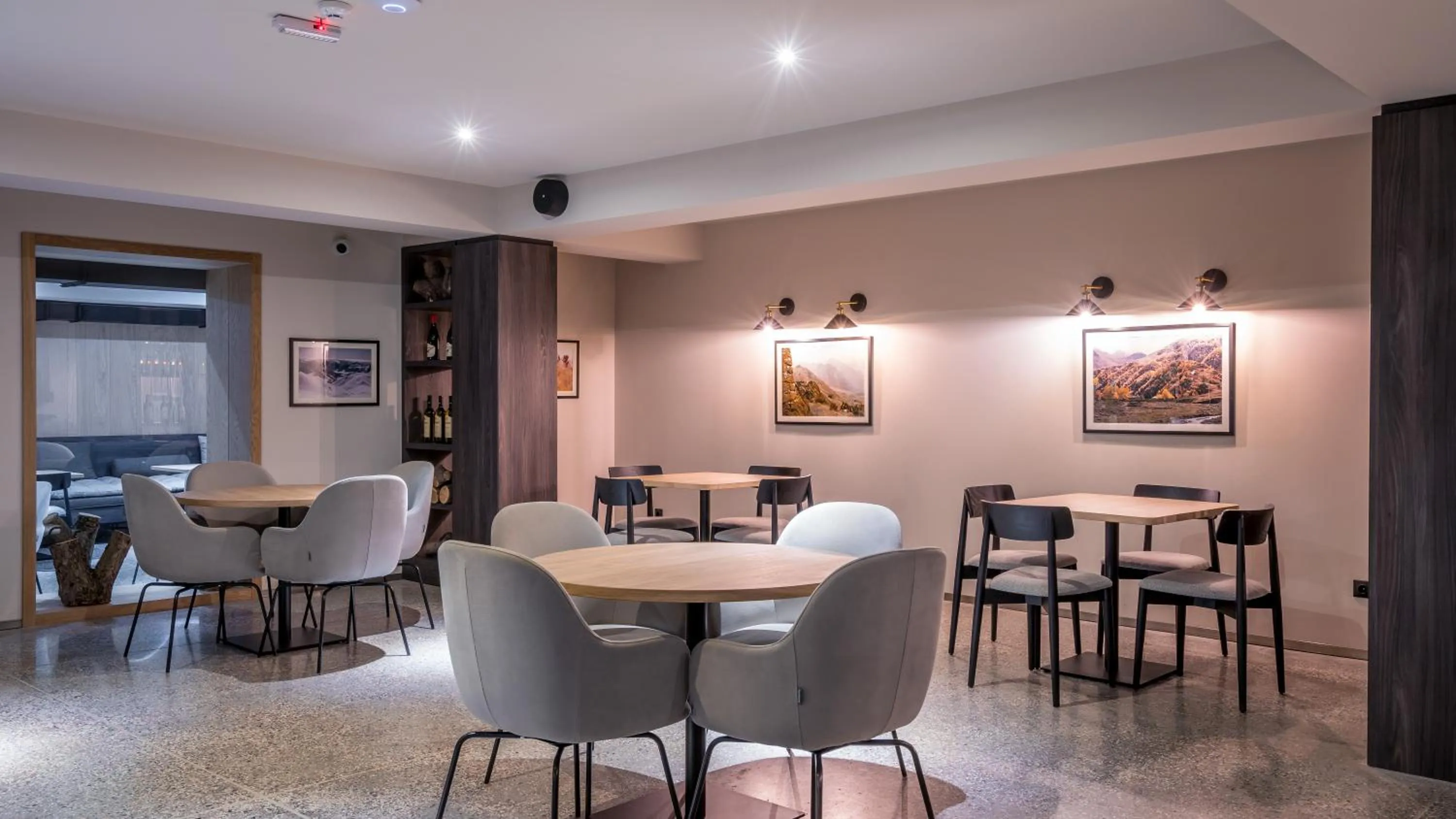 Restaurant/places to eat in Alpina Hotel Gudauri