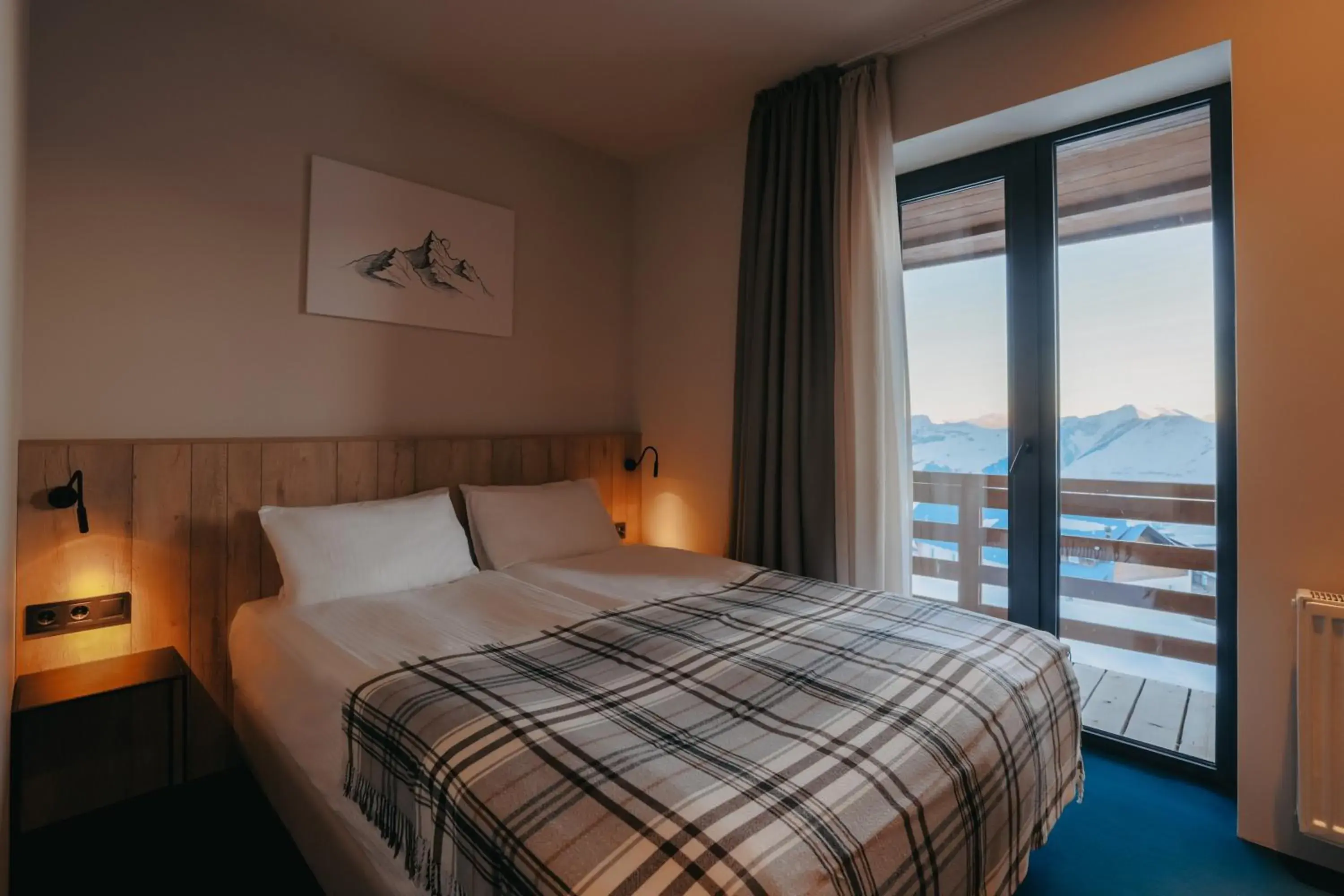 Standard Double or Twin Room with Balcony - single occupancy in Alpina Hotel Standard Double or Twin Room with Balcony - single occupancy in Alpina Hotel