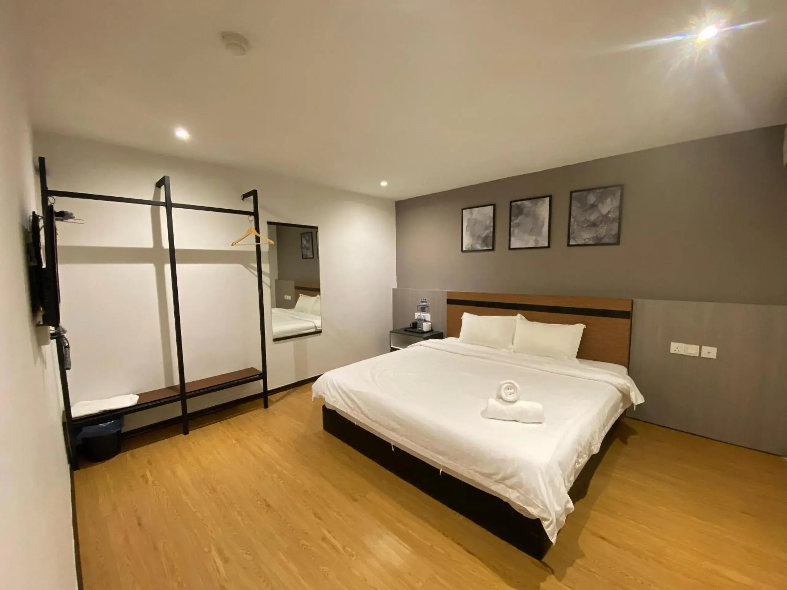 King Room in Havona Hotel - Bandar Putra Kulai - Self Check-In King Room in Havona Hotel - Bandar Putra Kulai - Self Check-In