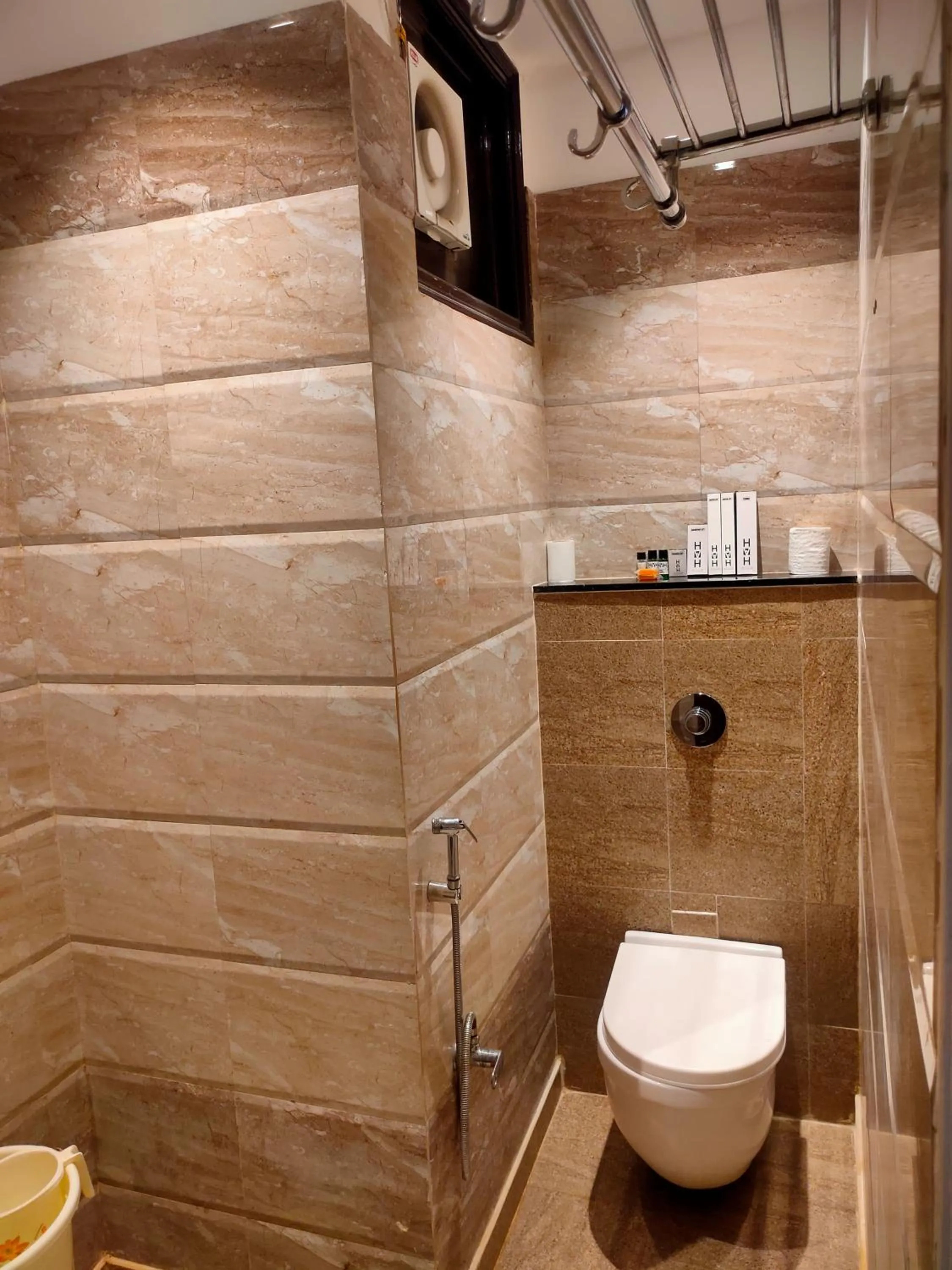 Bathroom in HVH Kashi Vishwanath - 400 meters from Kashi Vishwanath Temple & Ganga Aarti Ghat