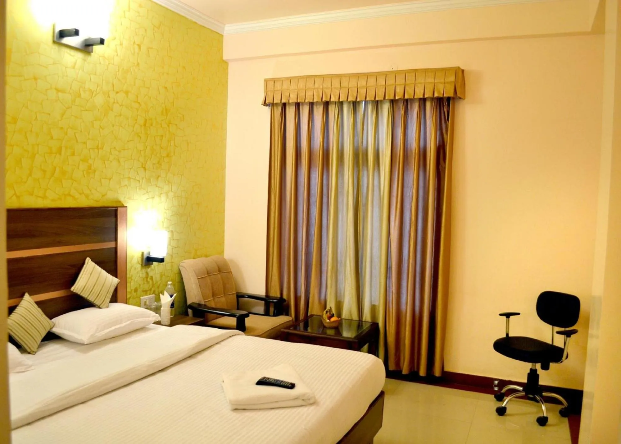 Bed in HVH Kashi Vishwanath - 400 meters from Kashi Vishwanath Temple & Ganga Aarti Ghat