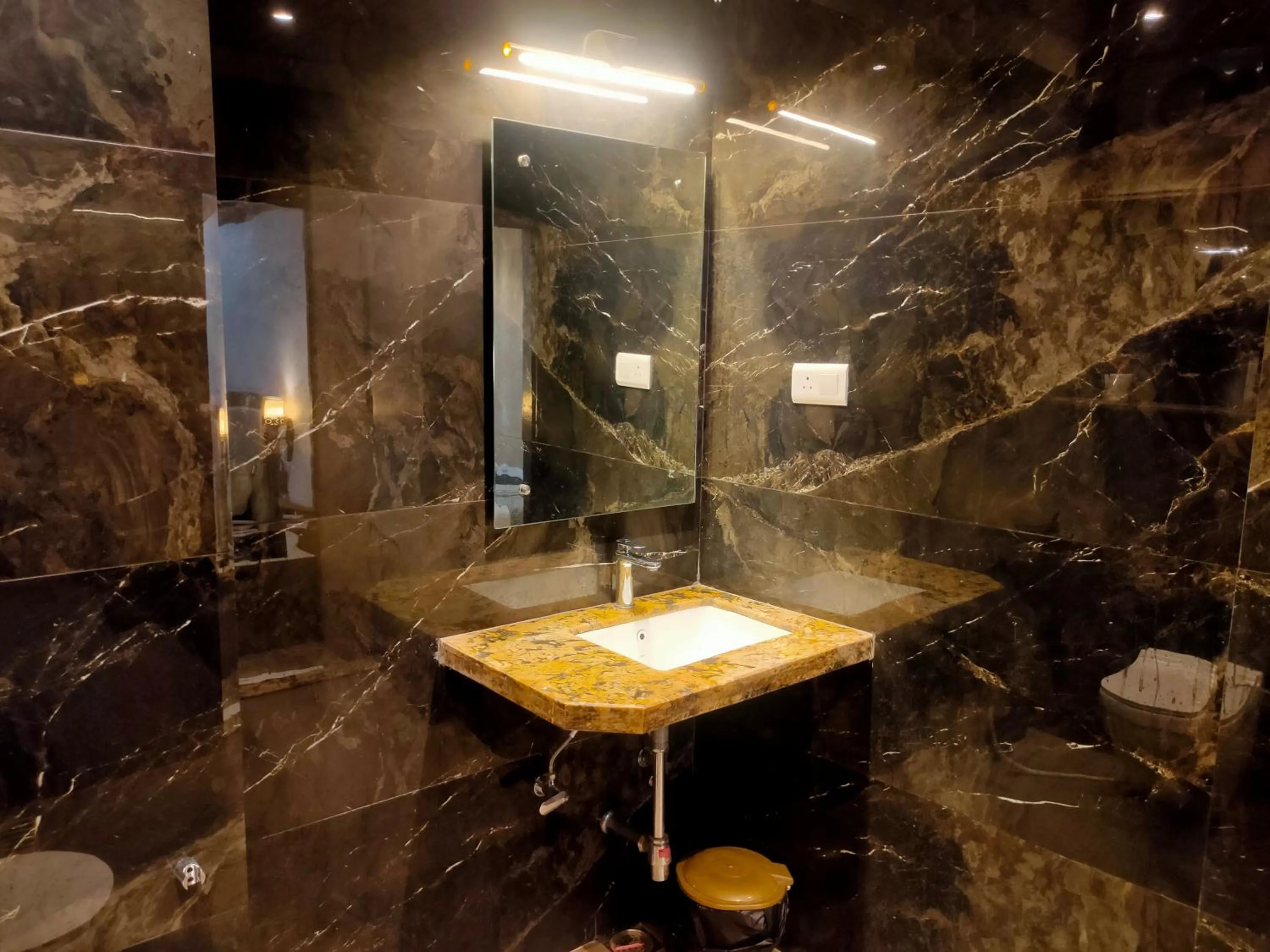 Bathroom in HVH Kashi Vishwanath - 400 meters from Kashi Vishwanath Temple & Ganga Aarti Ghat