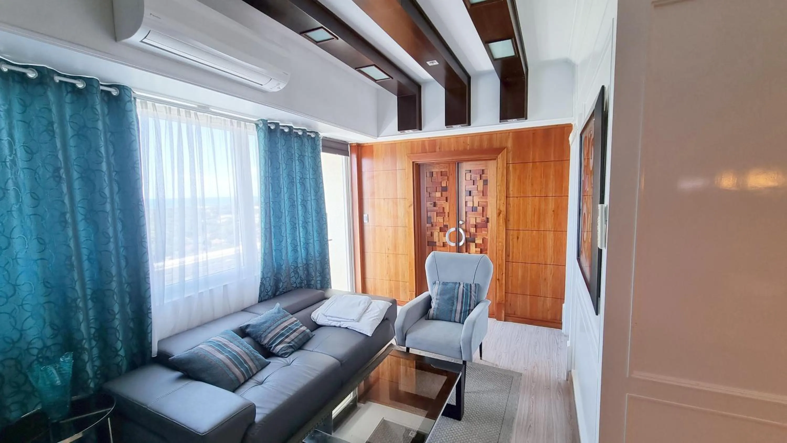 TV and multimedia in La Mirada Residences