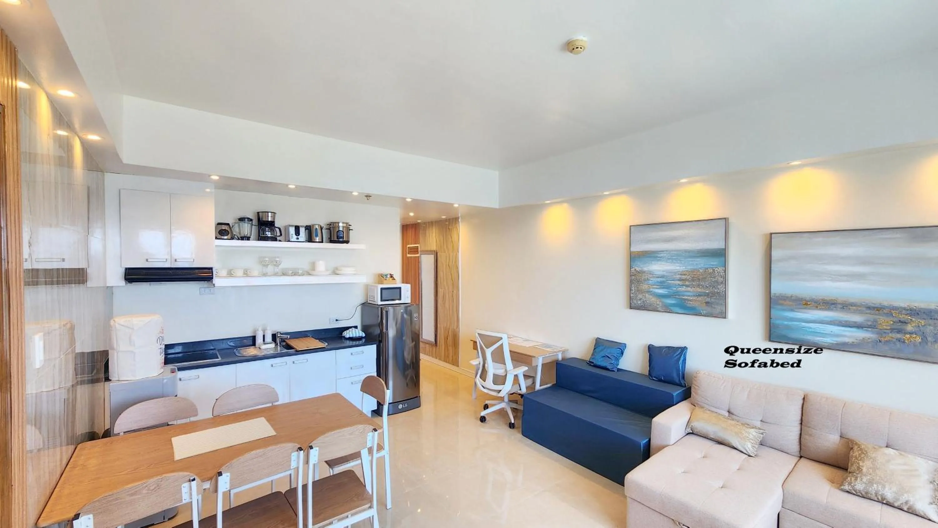 Living room in La Mirada Residences