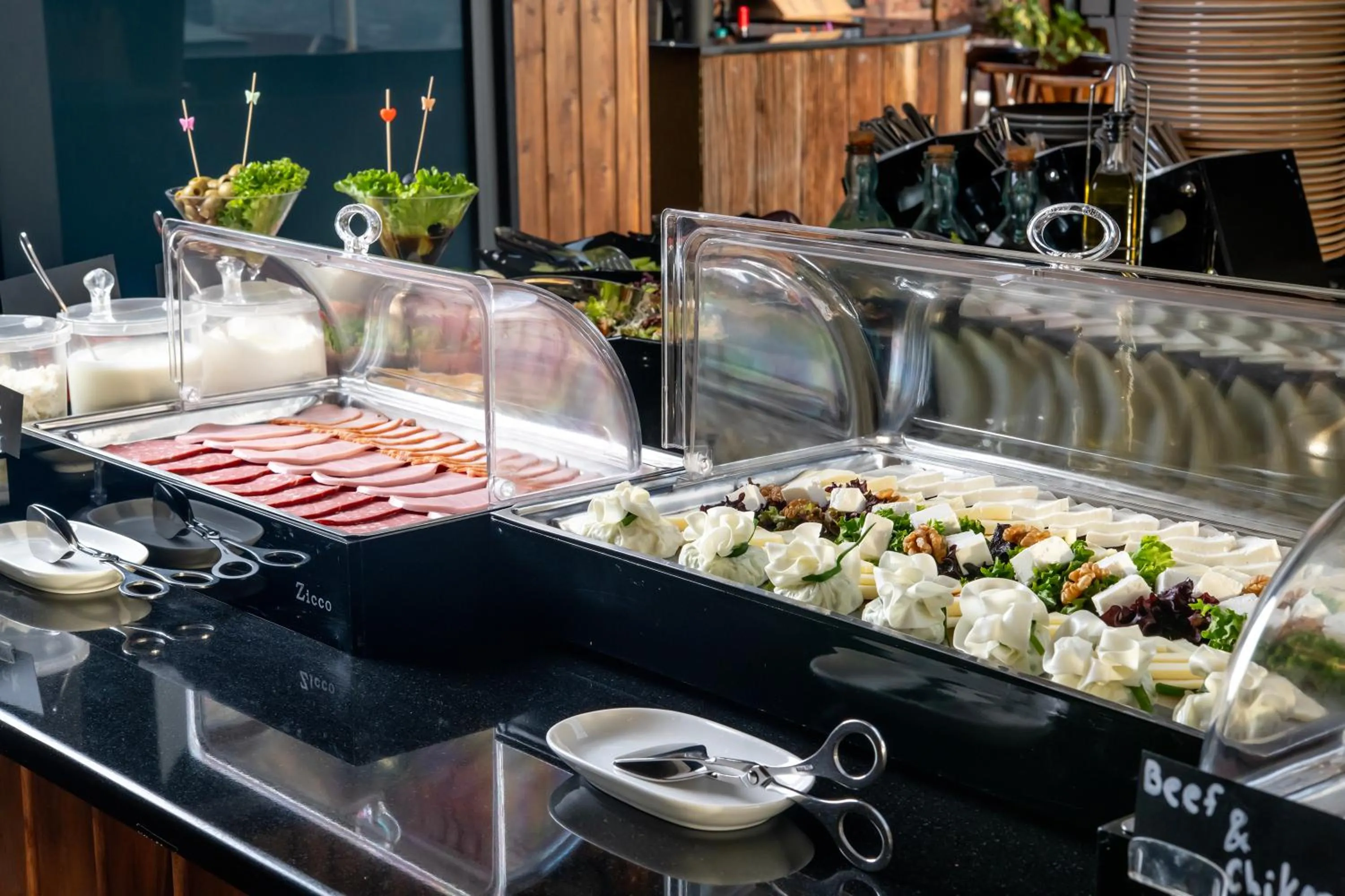 Breakfast in Urban Boutique Hotel