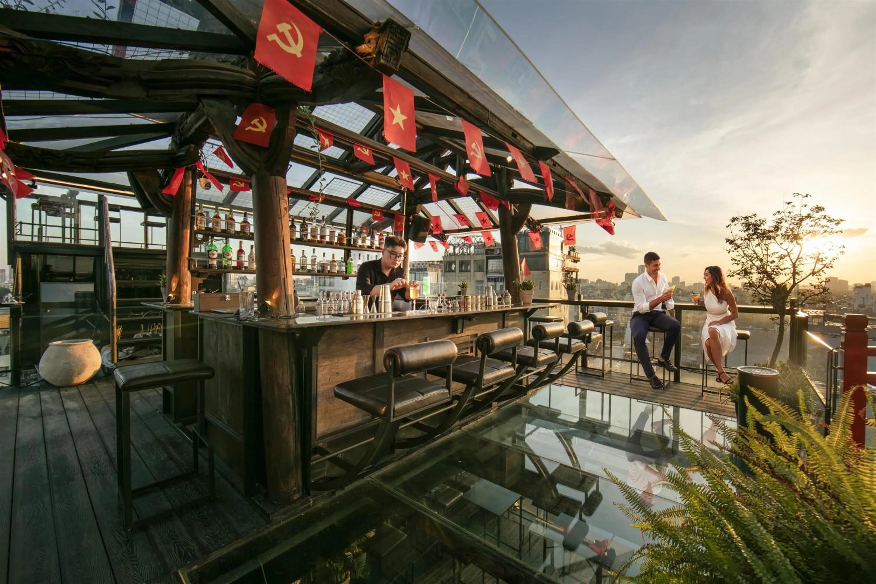 Lounge or bar in Kecho Legacy Hotel Hanoi & Spa