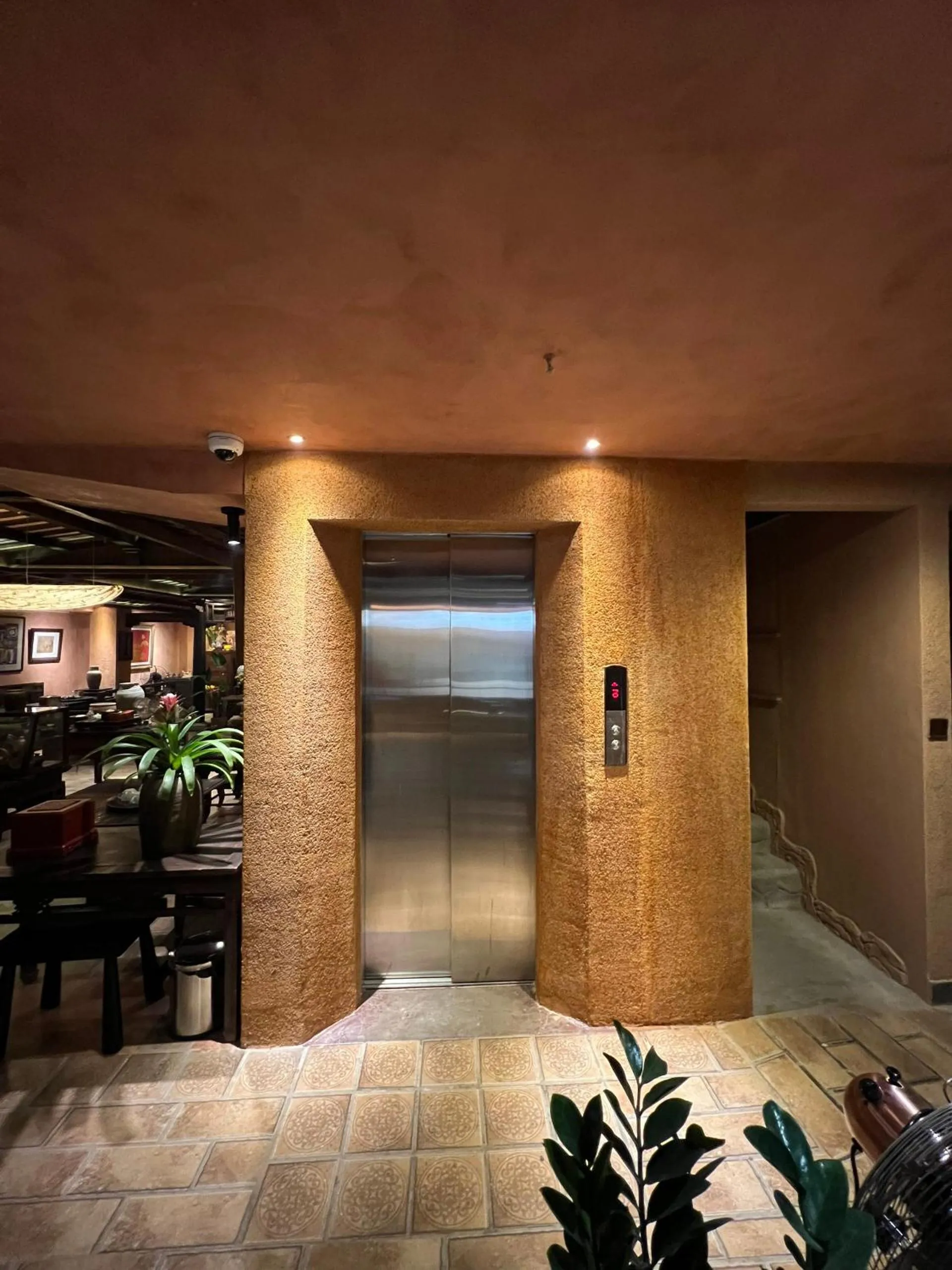 elevator in Kecho Legacy Hotel Hanoi & Spa