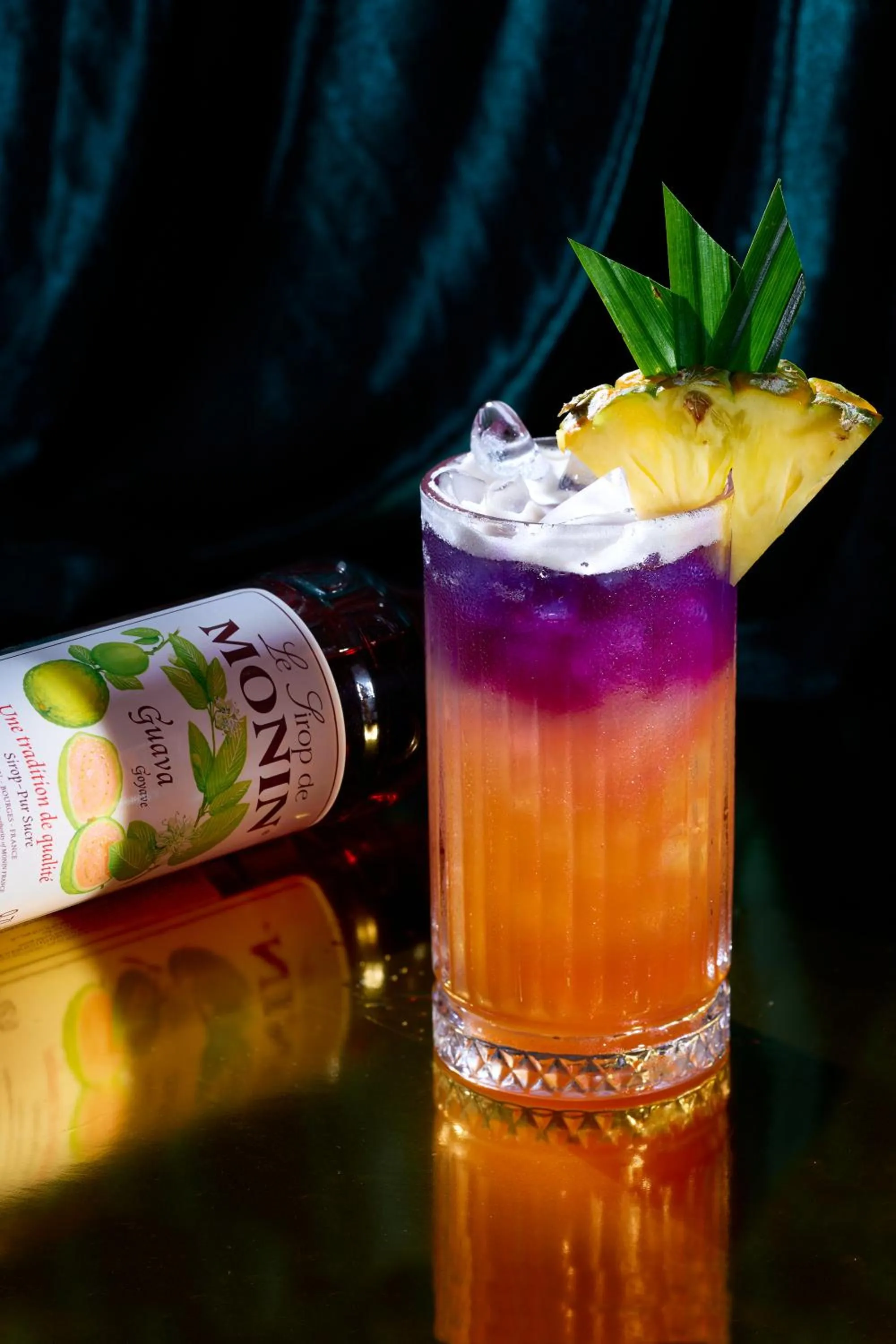 Lounge or bar in Kecho Legacy Hotel Hanoi & Spa