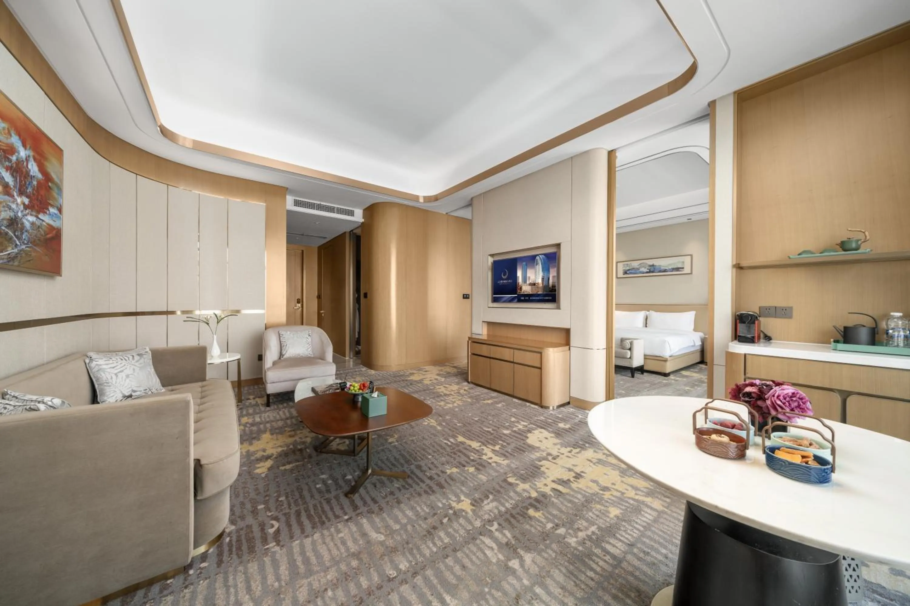 Living room in YTL OuYue International Hotel