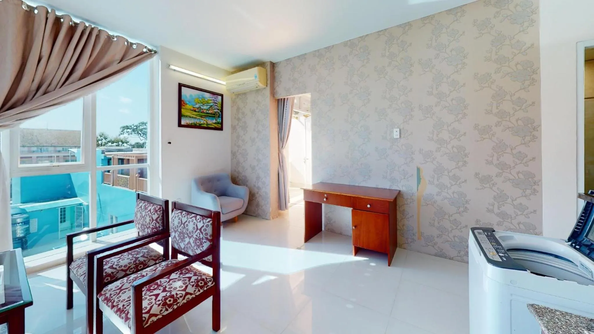 Lotus Apartment Hotel