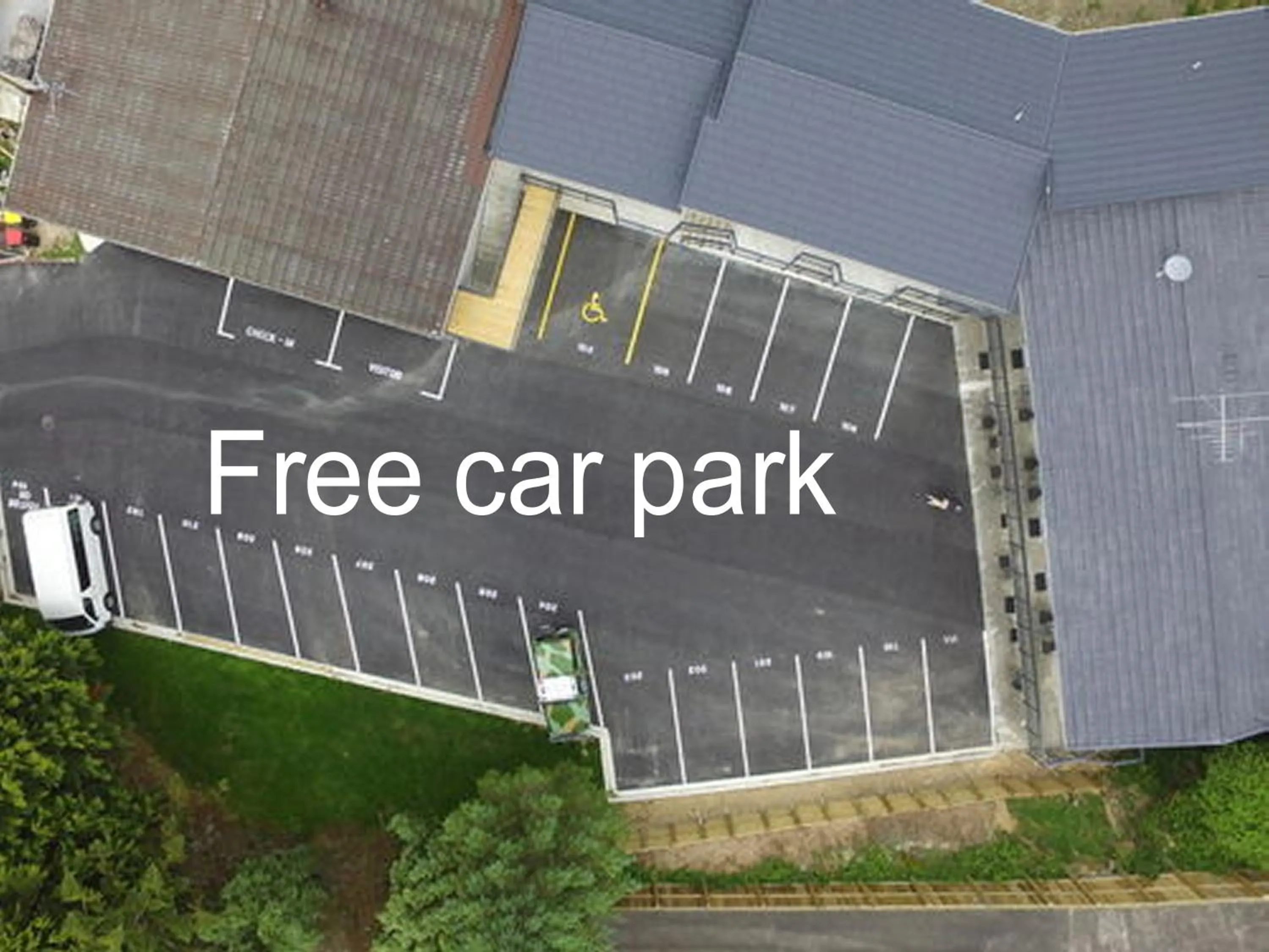 Property building in Newlands Court Motel