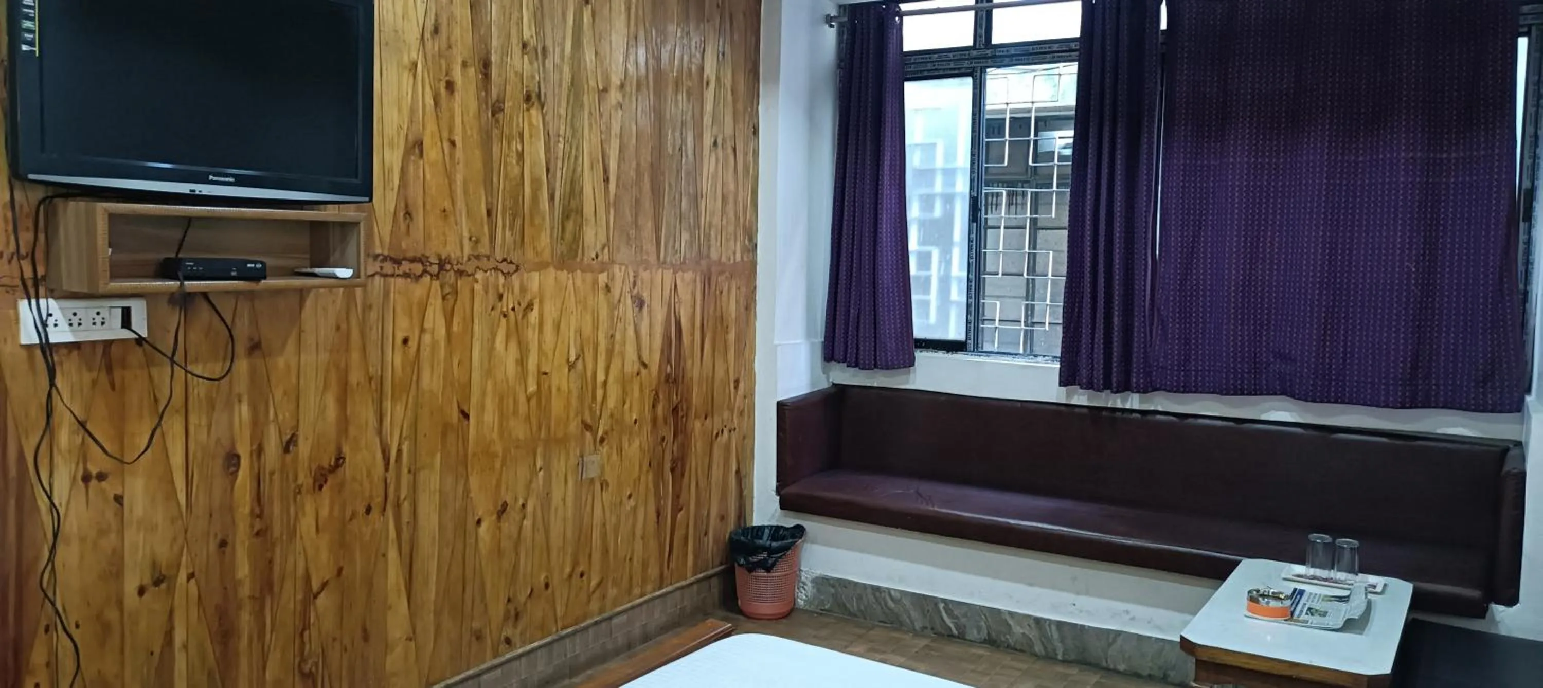 Communal lounge/ TV room in Hotel Assembly