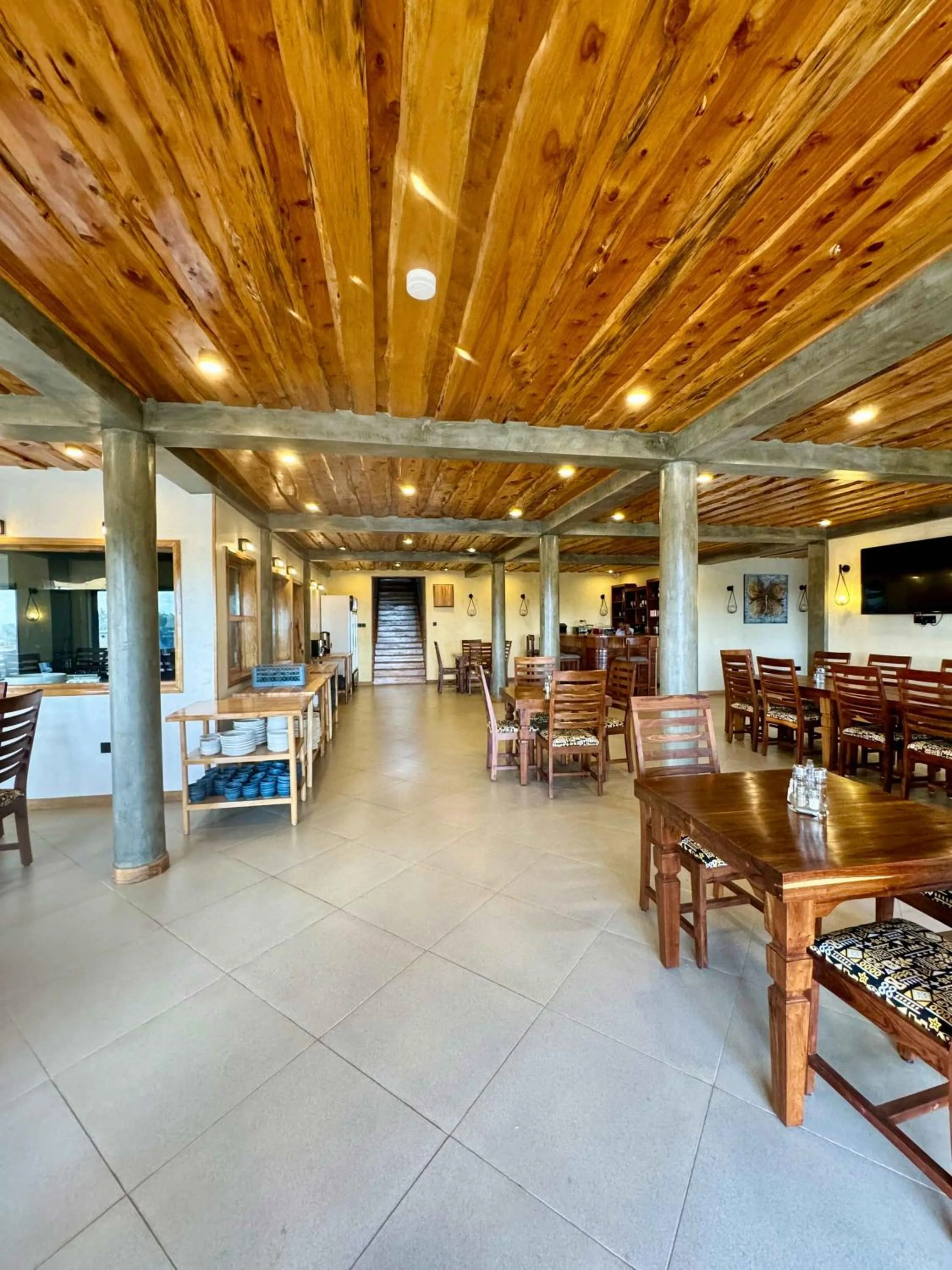 Restaurant/places to eat in Moshono Hillside