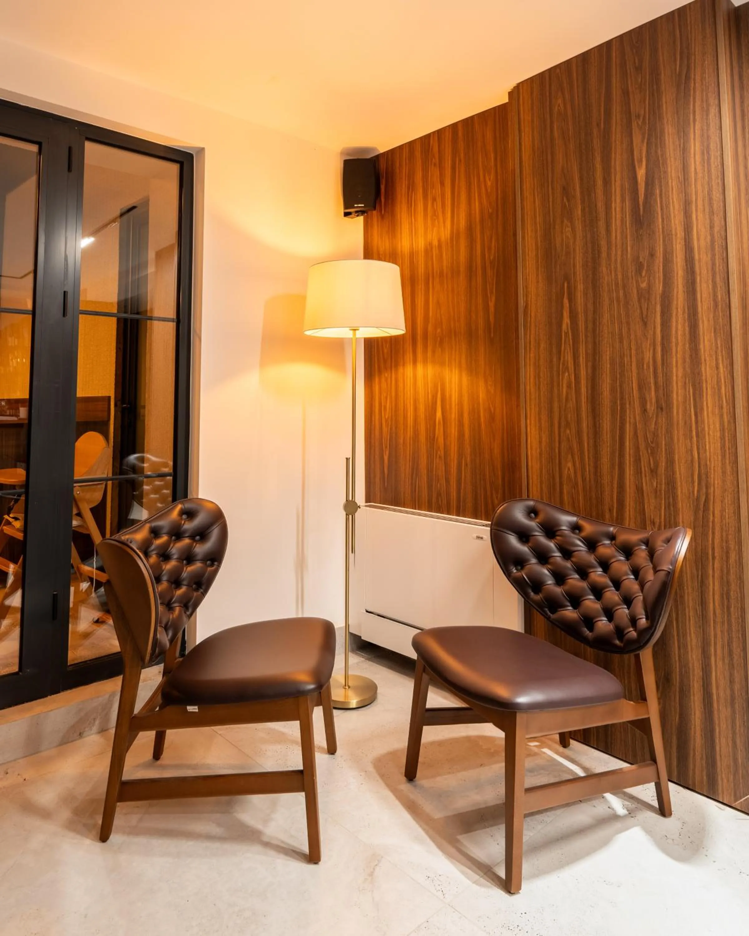 Communal lounge/ TV room in Ruby Hotel Prishtina