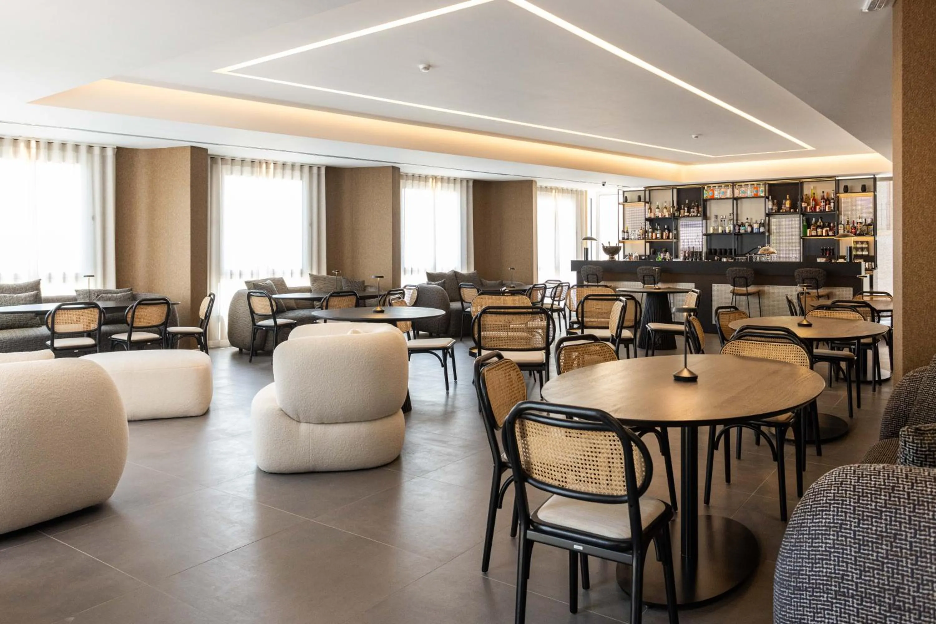 Restaurant/places to eat in Mondello Glam Hotel & Terrace