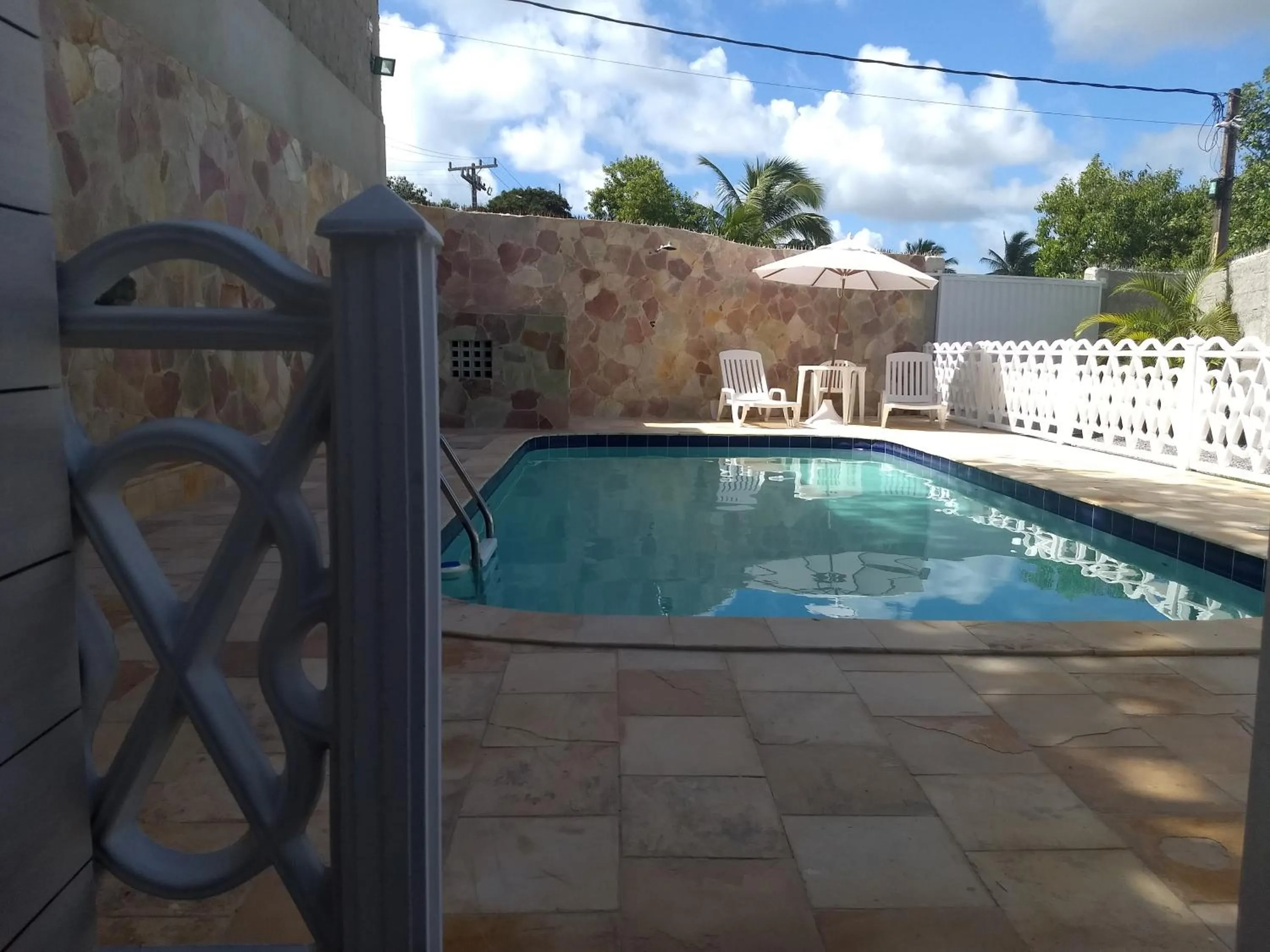 Swimming pool in Pousada Santa Fé