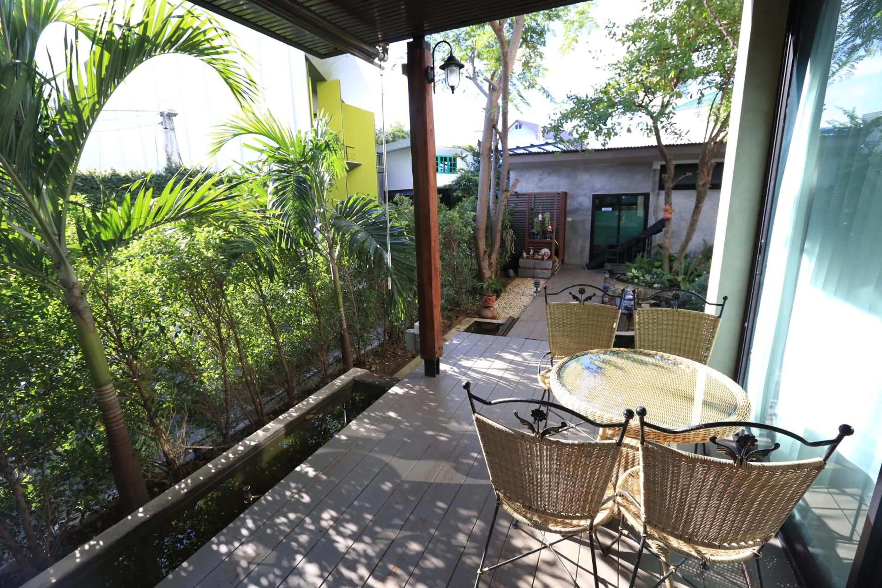 Balcony/Terrace in The White Elephant Home