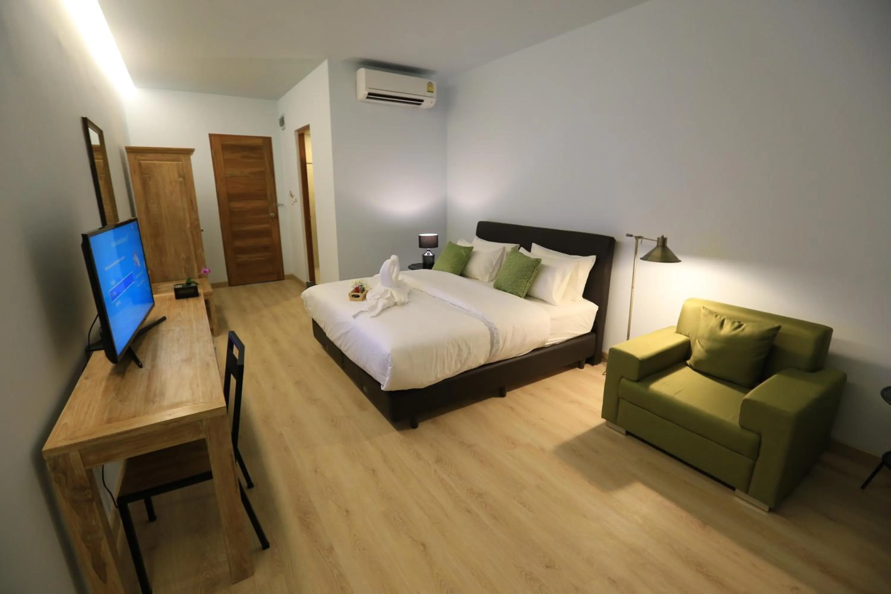 Bed in The White Elephant Home