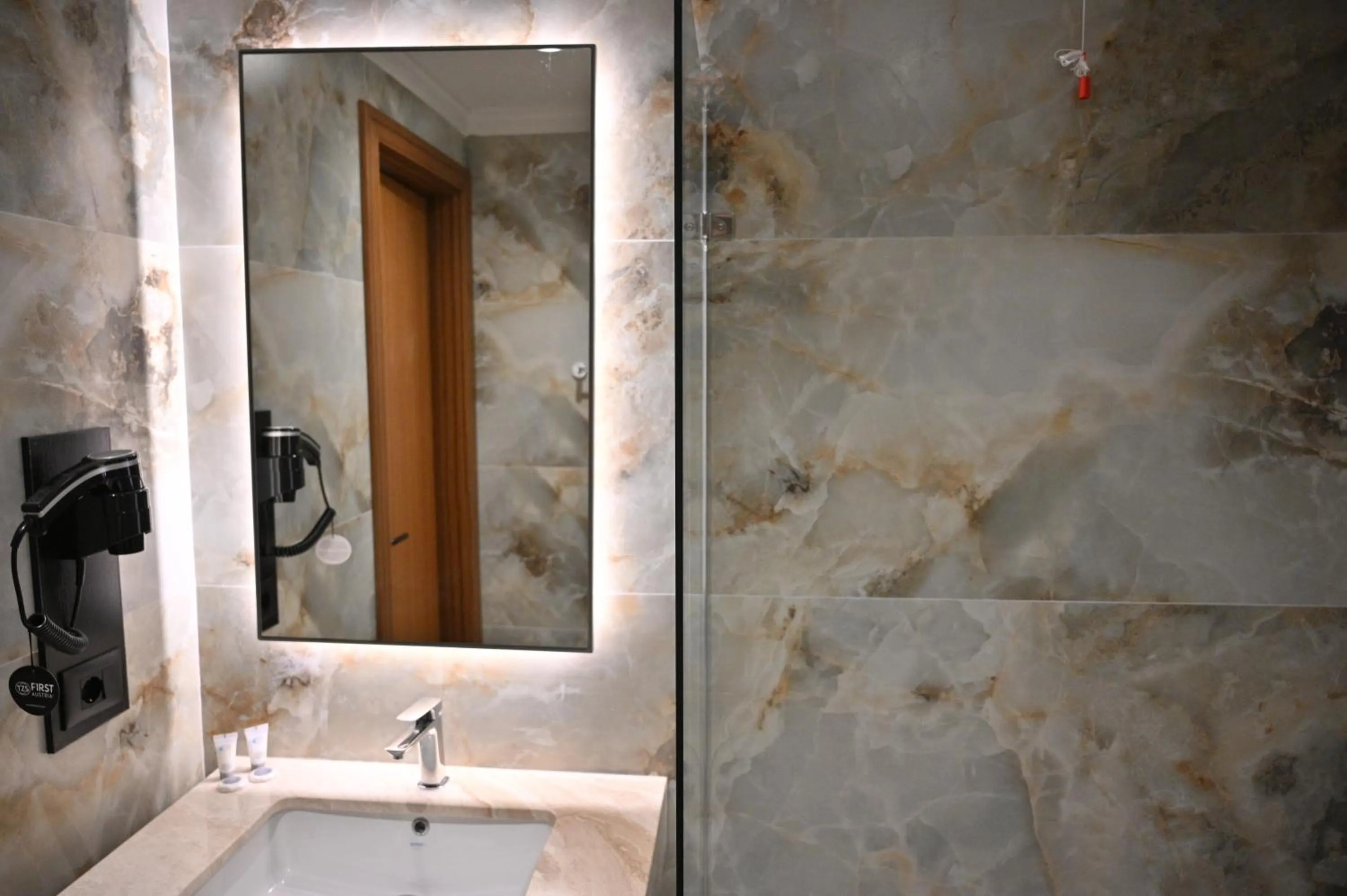 Shower in Adria Palace