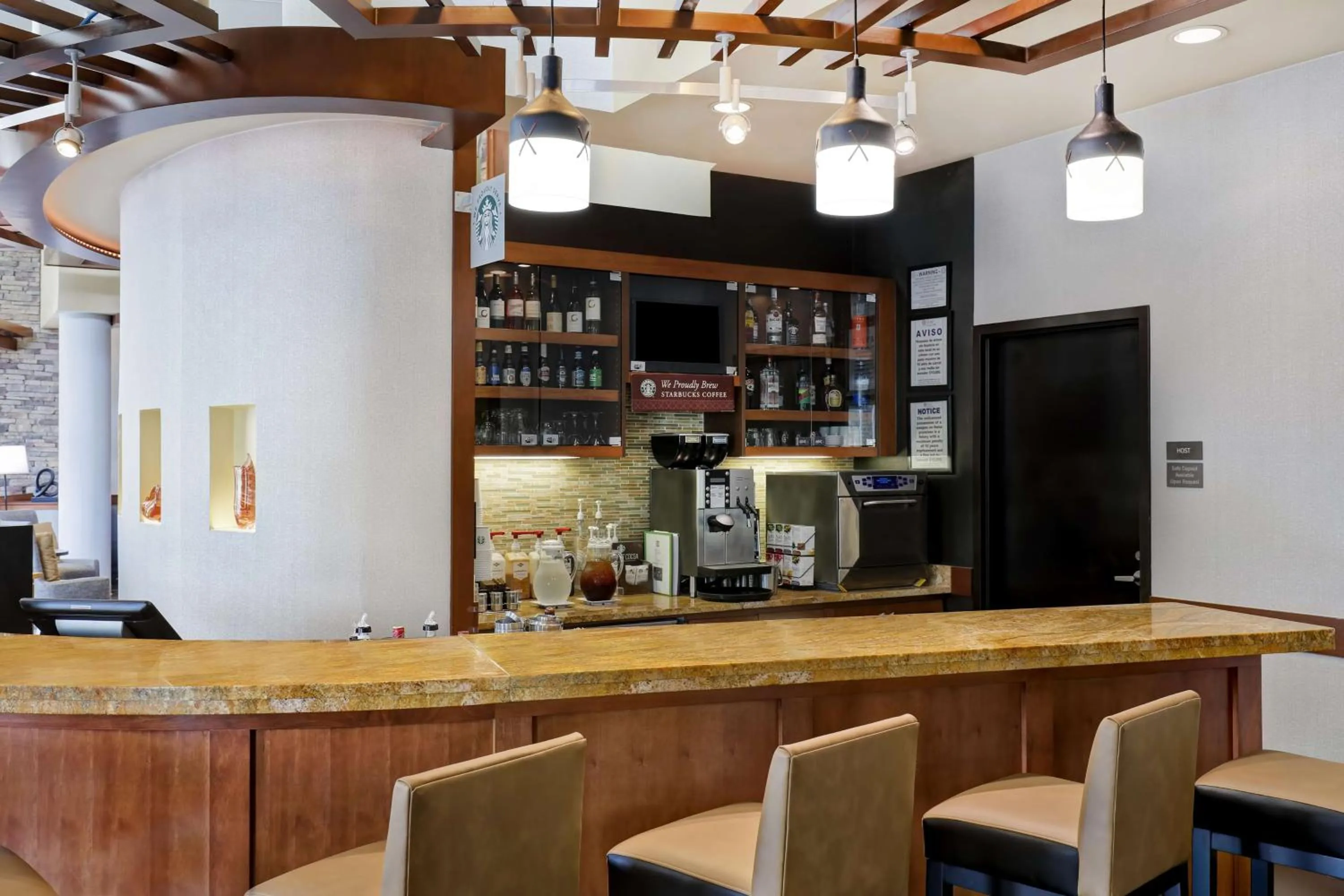 Lounge or bar in Hyatt Place San Antonio North Stone Oak