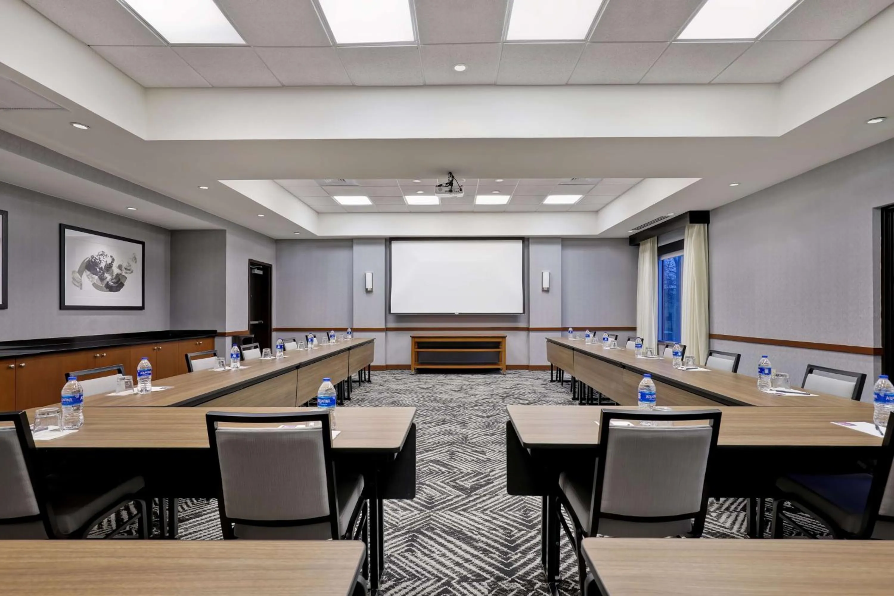 Meeting/conference room in Hyatt Place San Antonio North Stone Oak