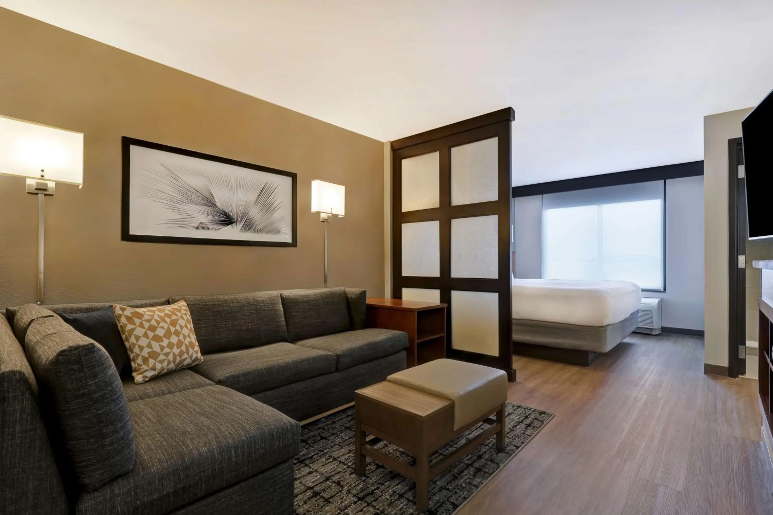 Bedroom, Bed in Hyatt Place San Antonio North Stone Oak