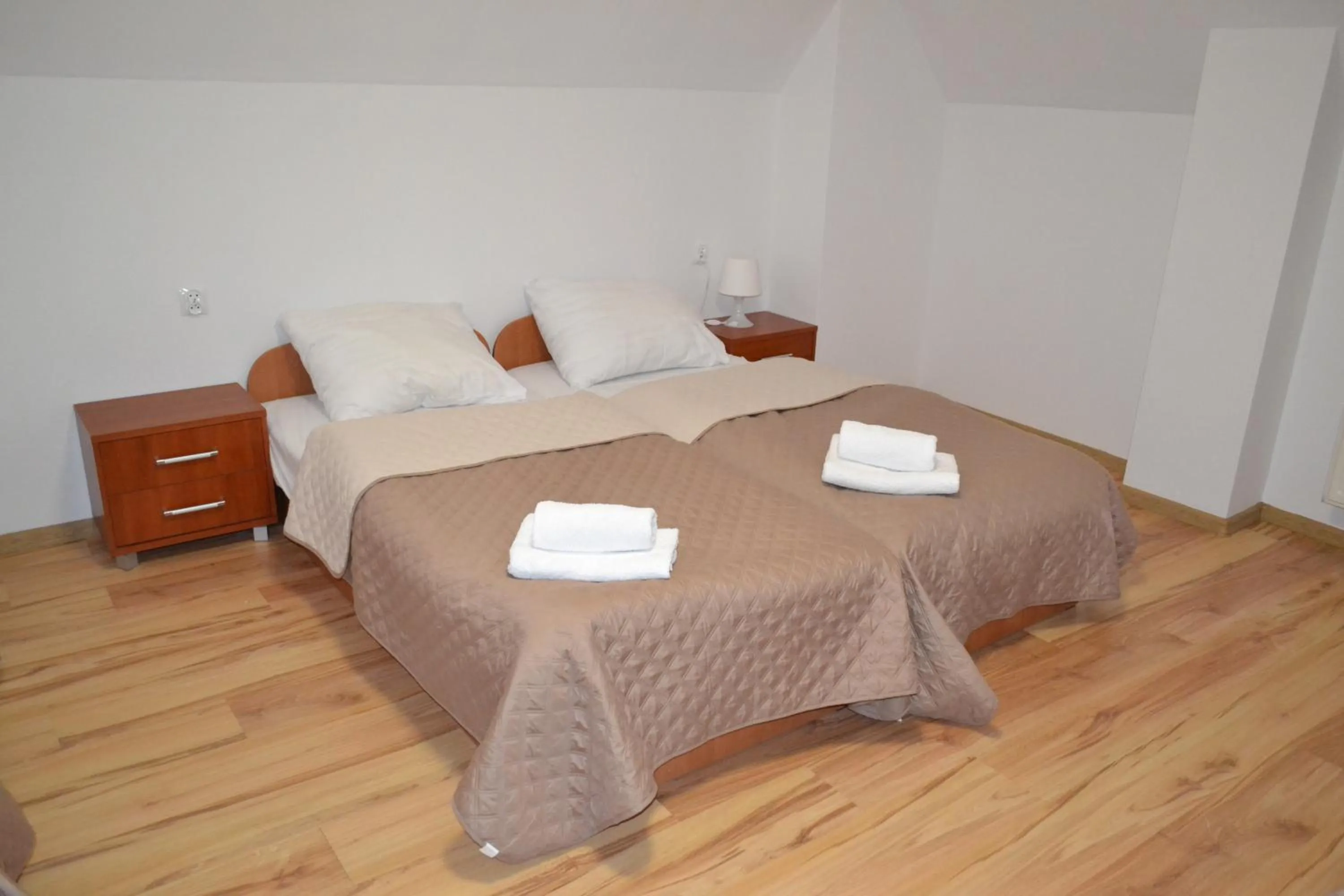 Bed in Zajazd Pod Skarpą