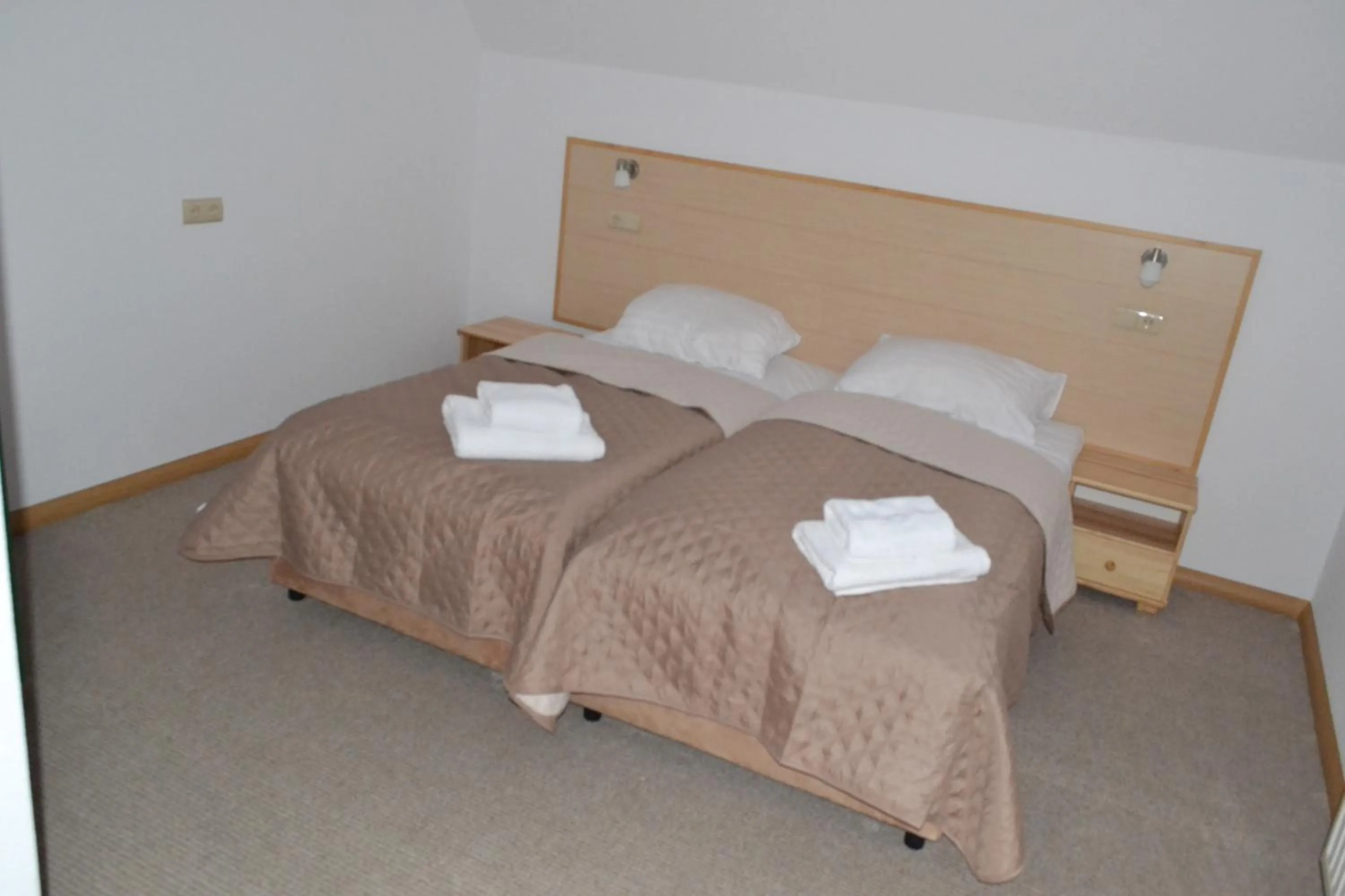 Bed in Zajazd Pod Skarpą