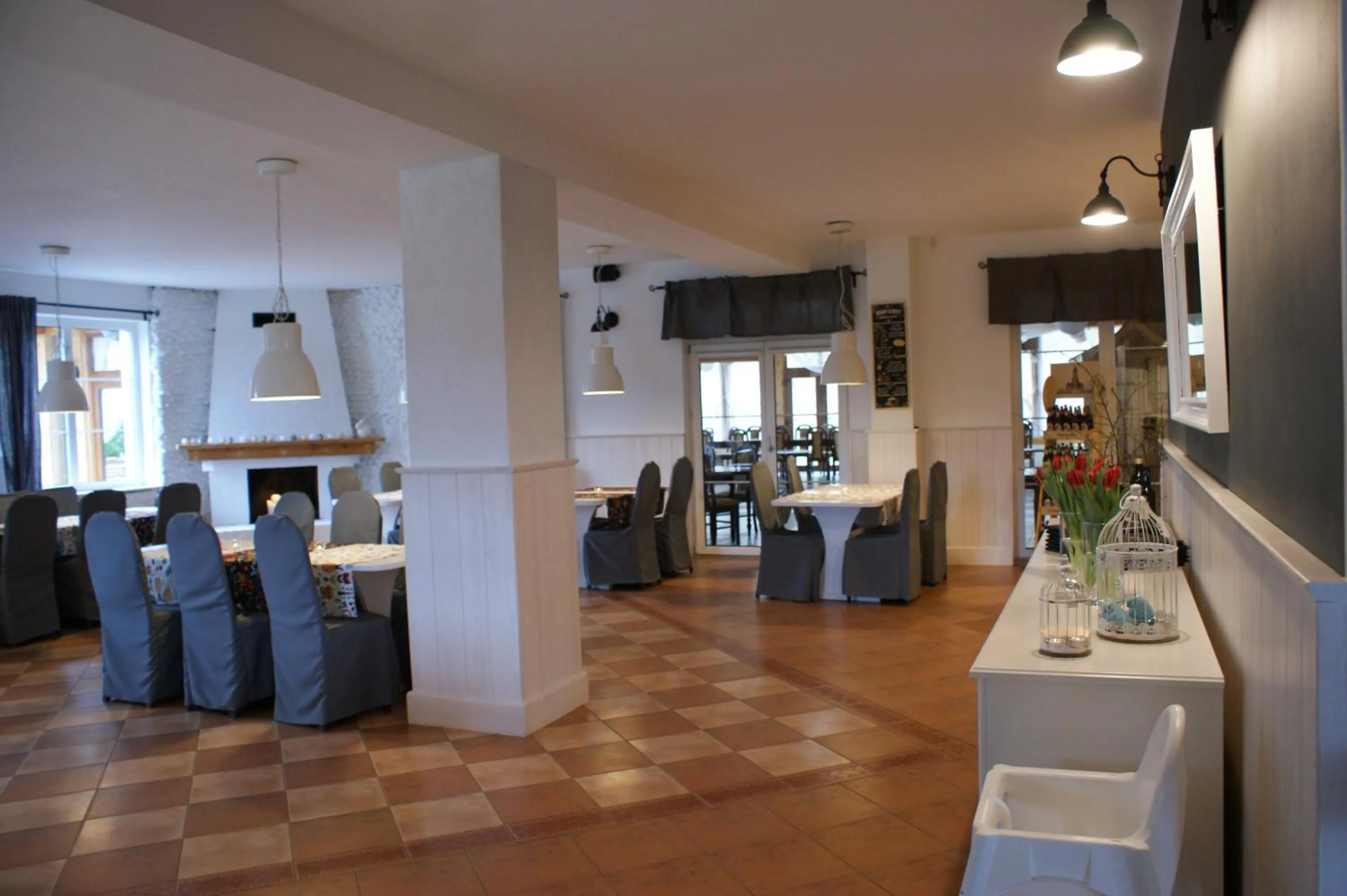 Restaurant/places to eat in Zajazd Pod Skarpą