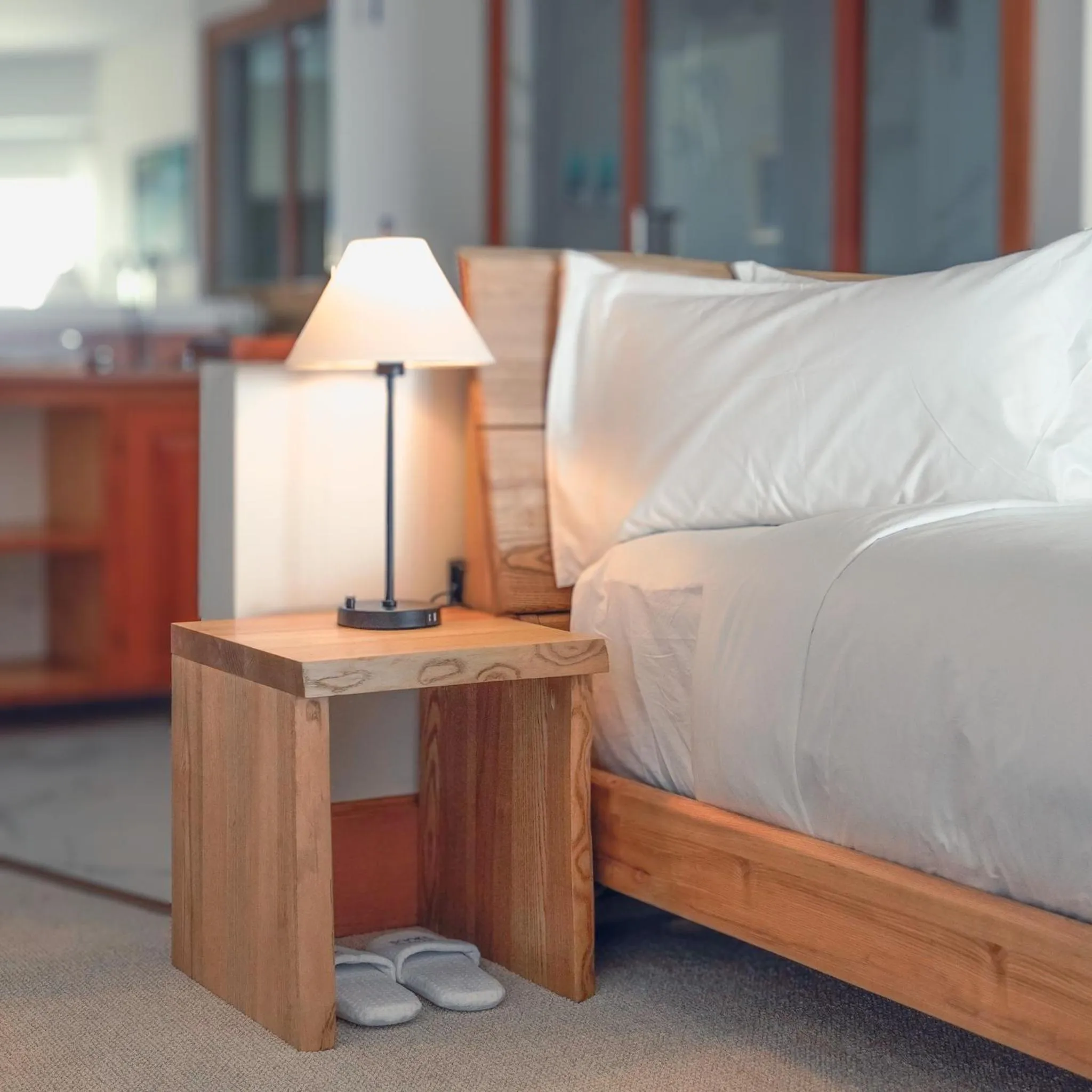 Bed in Sooke Harbour House