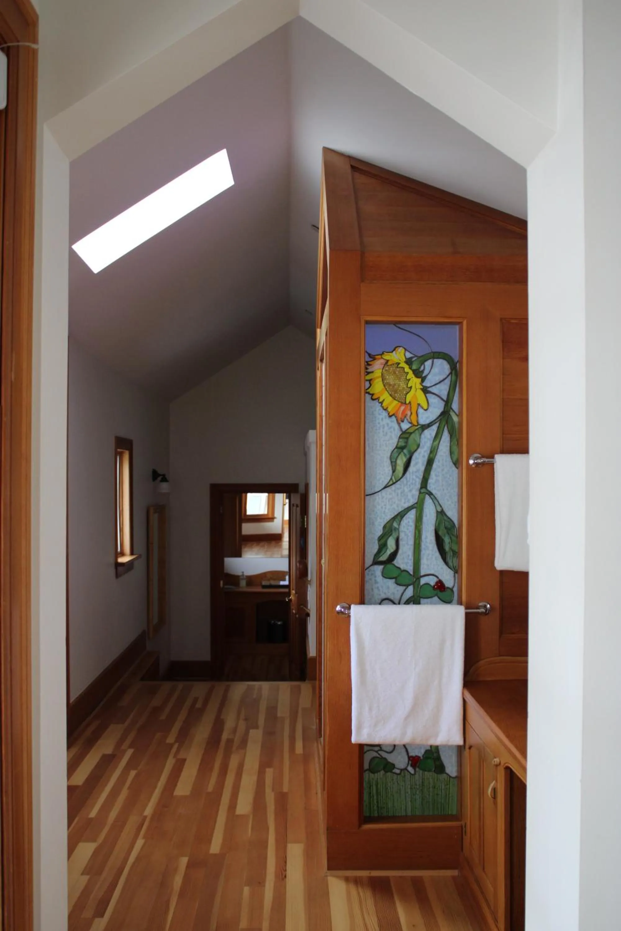 Bed in Sooke Harbour House