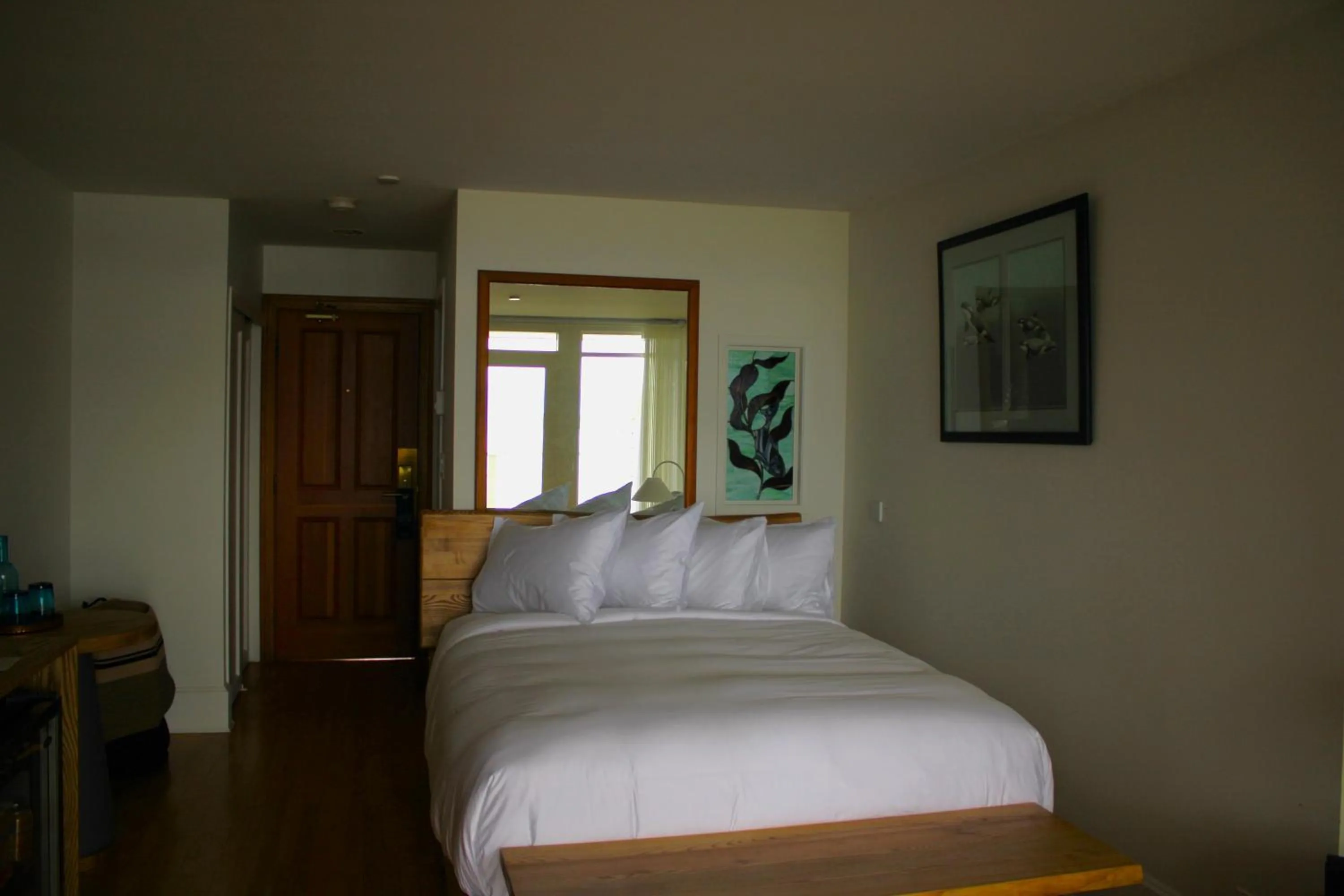 Bed in Sooke Harbour House