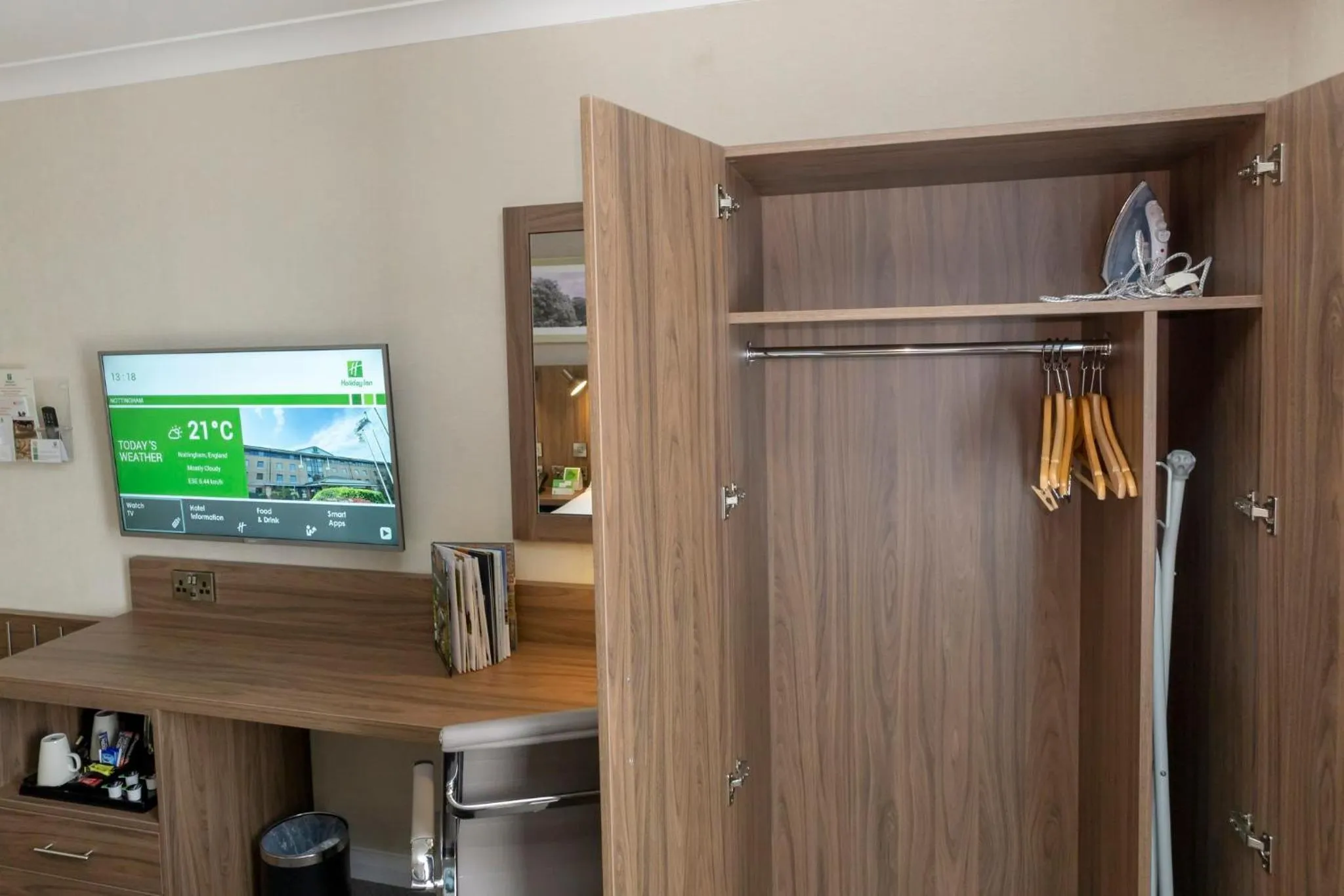 Bedroom in Holiday Inn Nottingham by IHG