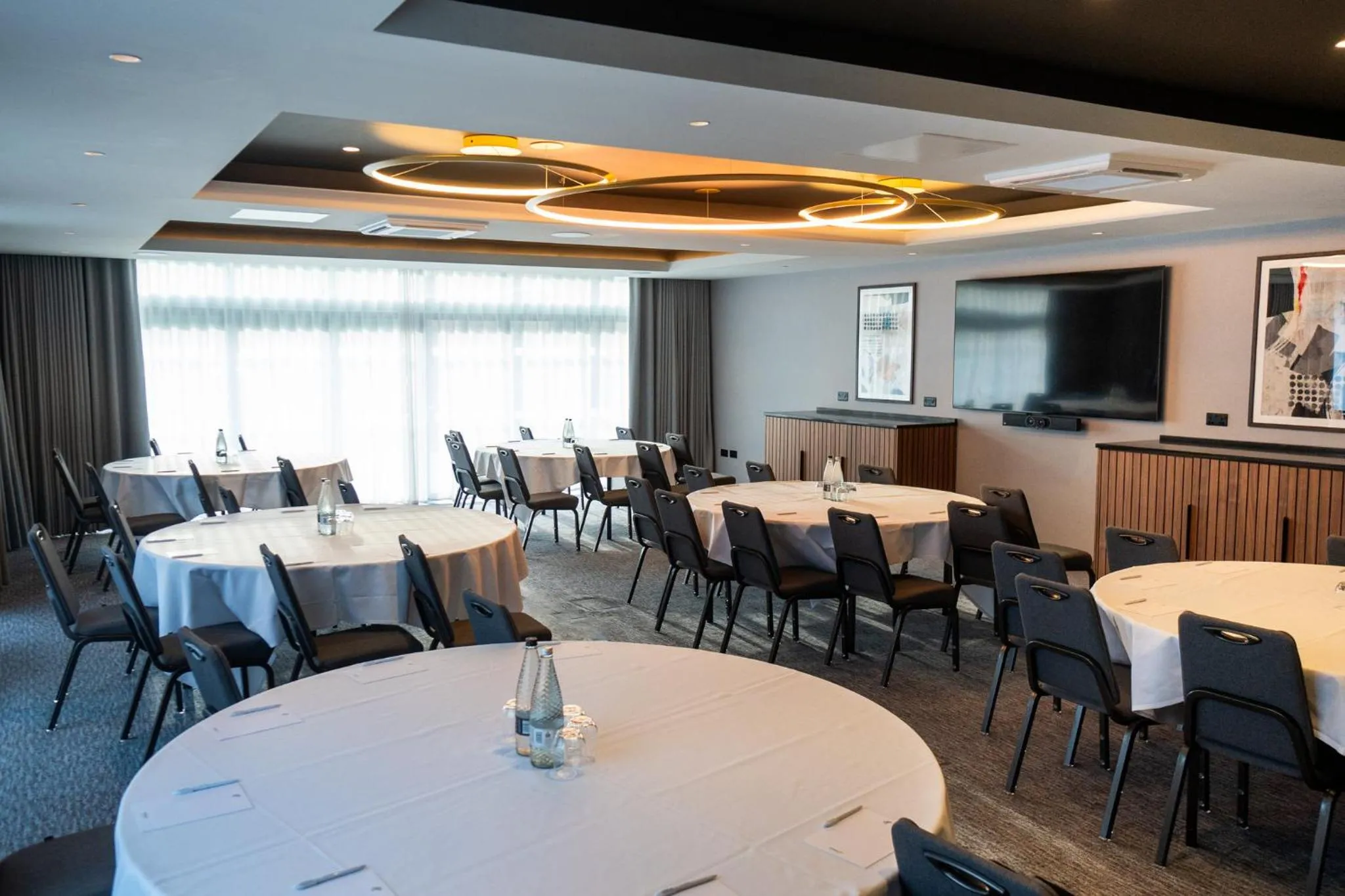 Meeting/conference room in Holiday Inn Nottingham by IHG