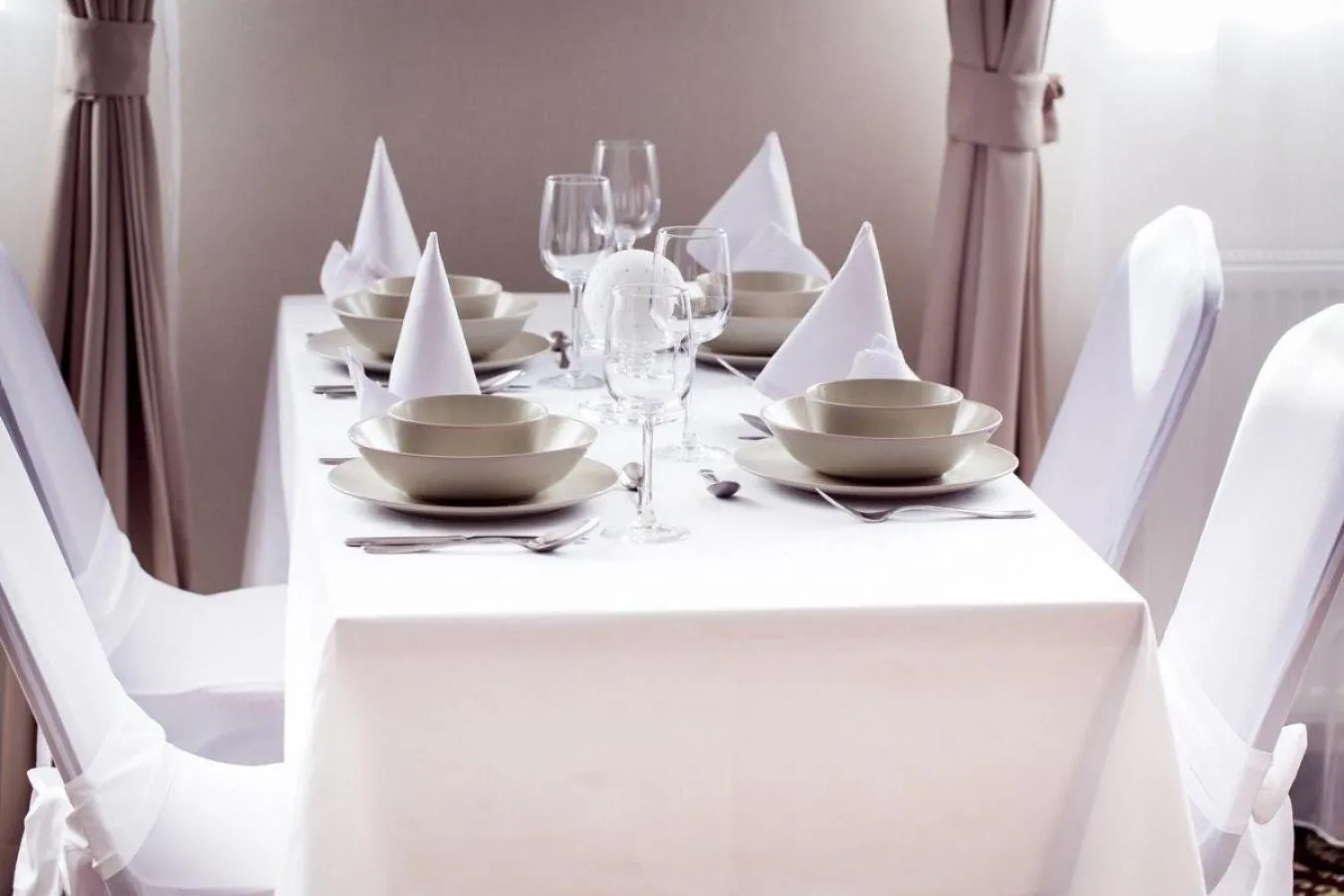 Restaurant/places to eat in Hotel Nosal Ski & Wine