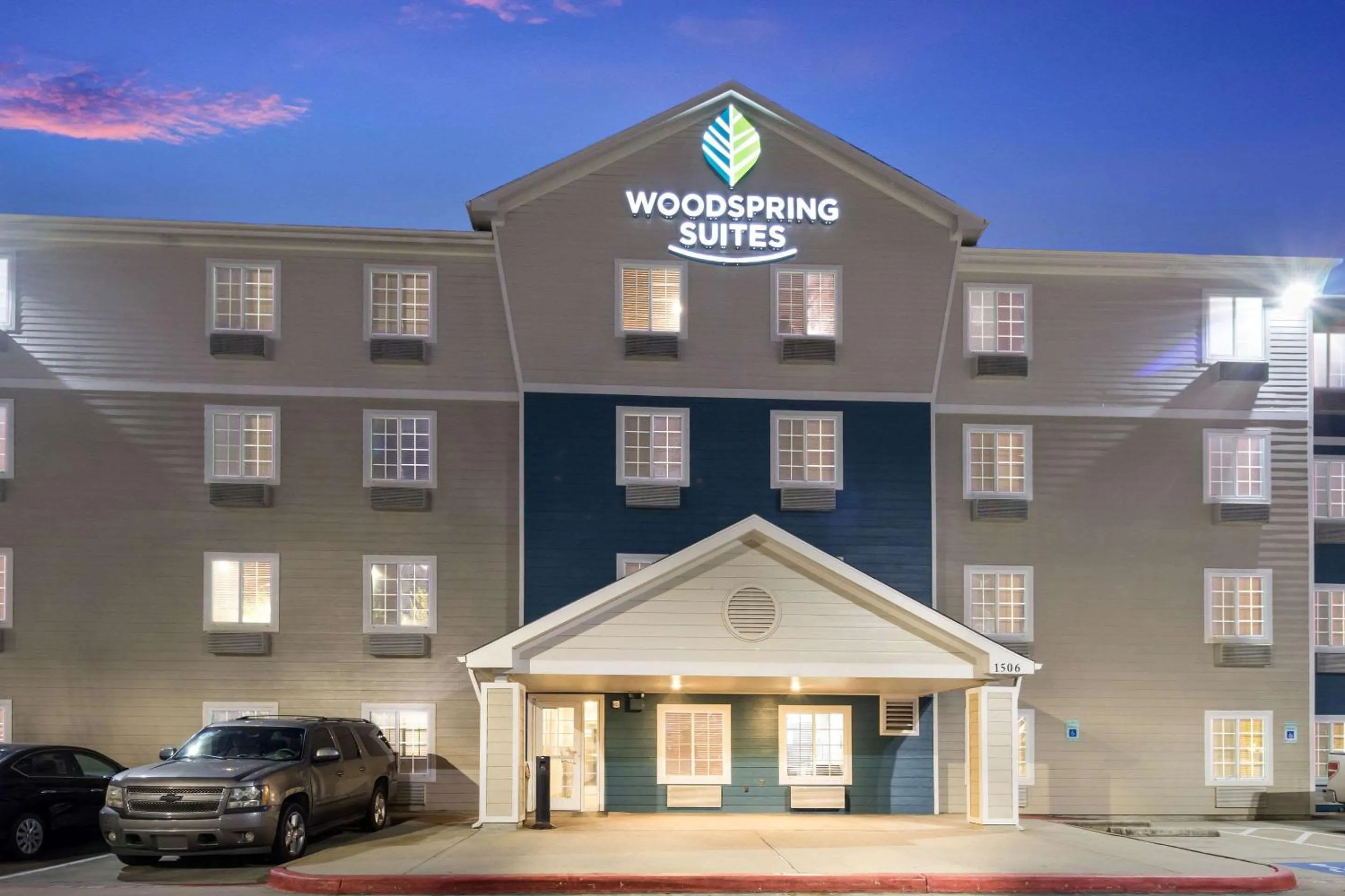 Property building in WoodSpring Suites Houston La Porte