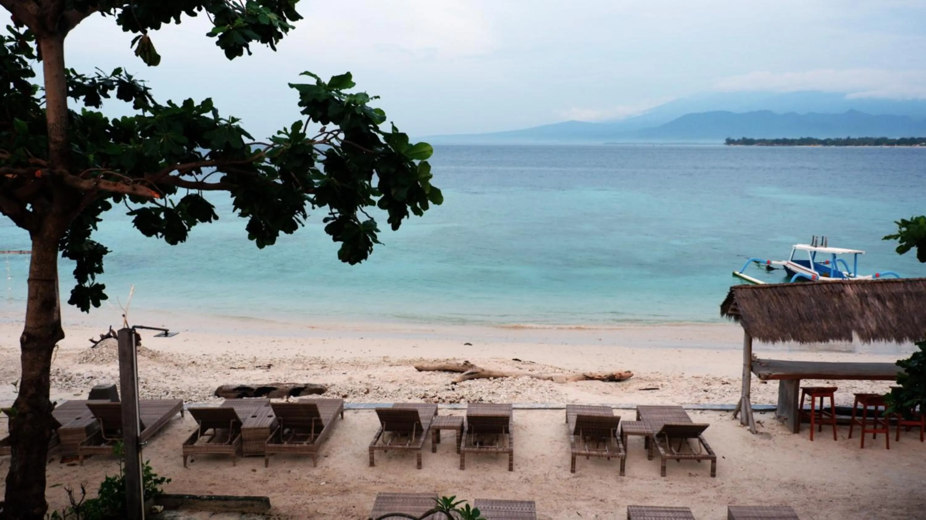 Sea view in Gili Meno Mojo Beach Resort