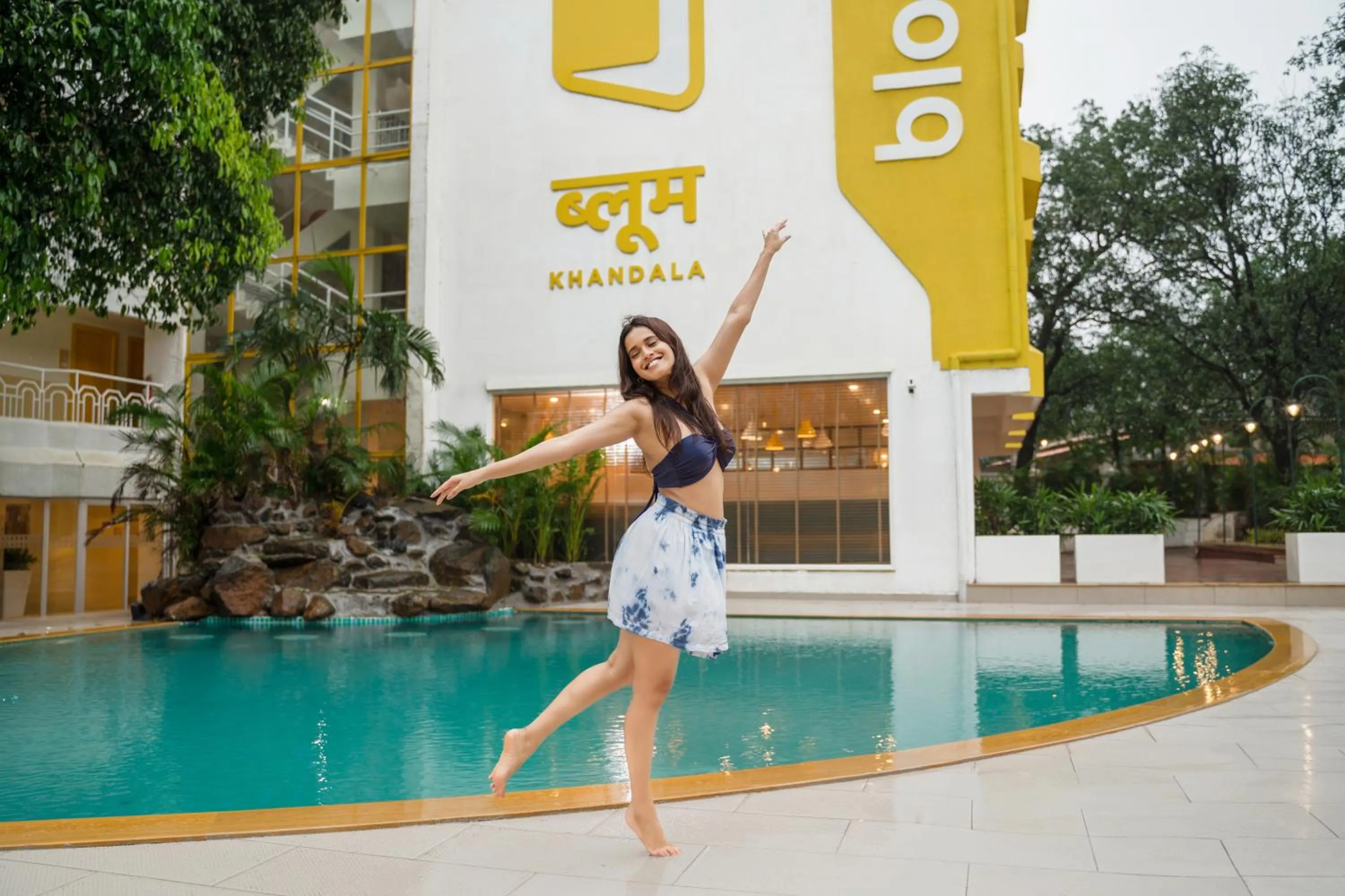 Swimming pool in Bloom Hotel - Khandala